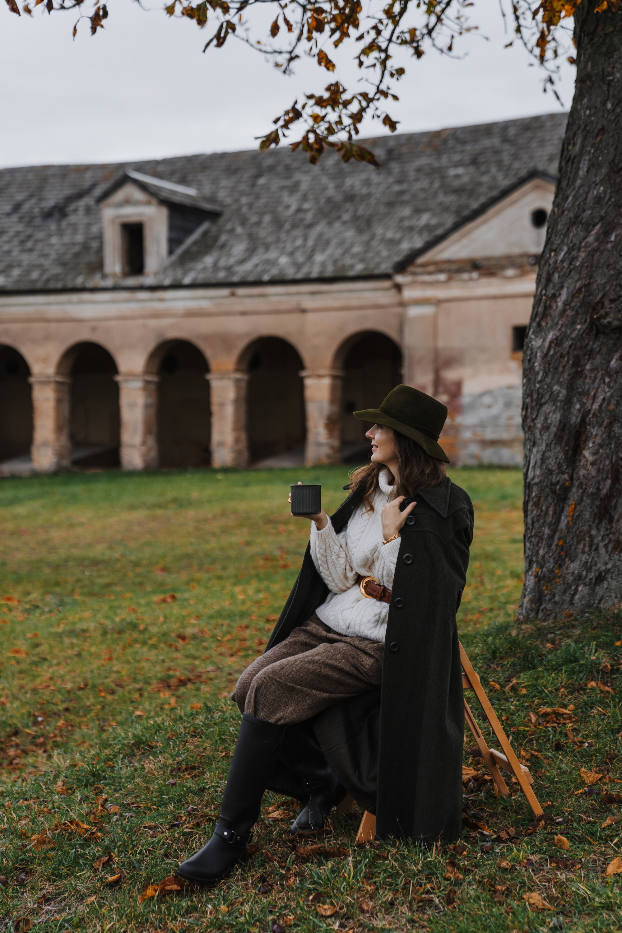 Юля. Осень, в британском стиле, Минск. Olga Modjaro