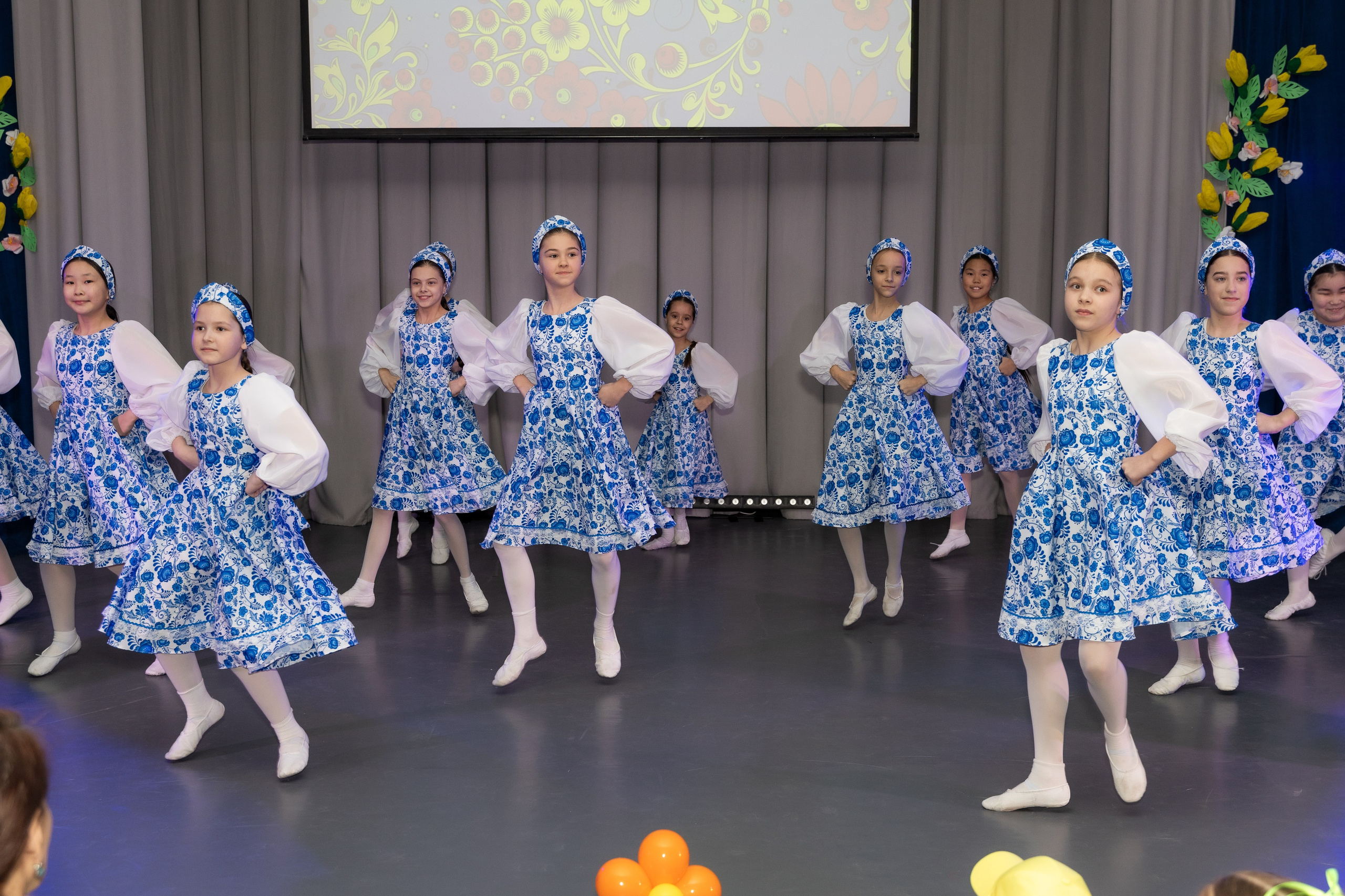 Танцевальный коллектив. Рыжий Фотограф Иркутск