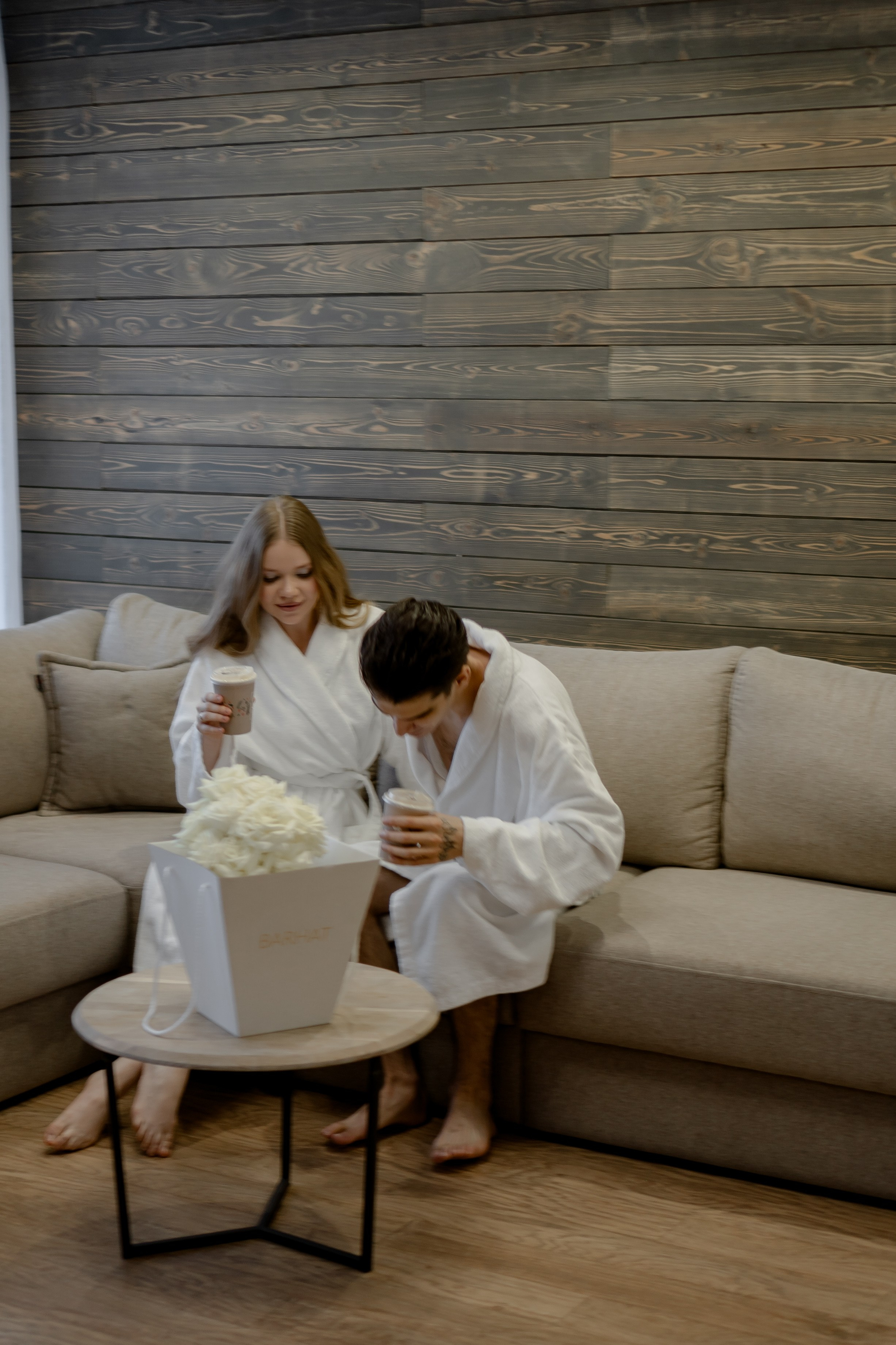 СВАДЕБНАЯ СЬЕМКА СБОРОВ В ОТЕЛЕ И ВЫЕЗД НА ЦЕРЕМОНИЮ (СНЯТО В СИБИРЕ В НИЖНЕВАРТОВСКЕ). Профессиональный фотограф, Санкт-Петербург — Виктория Богомолова