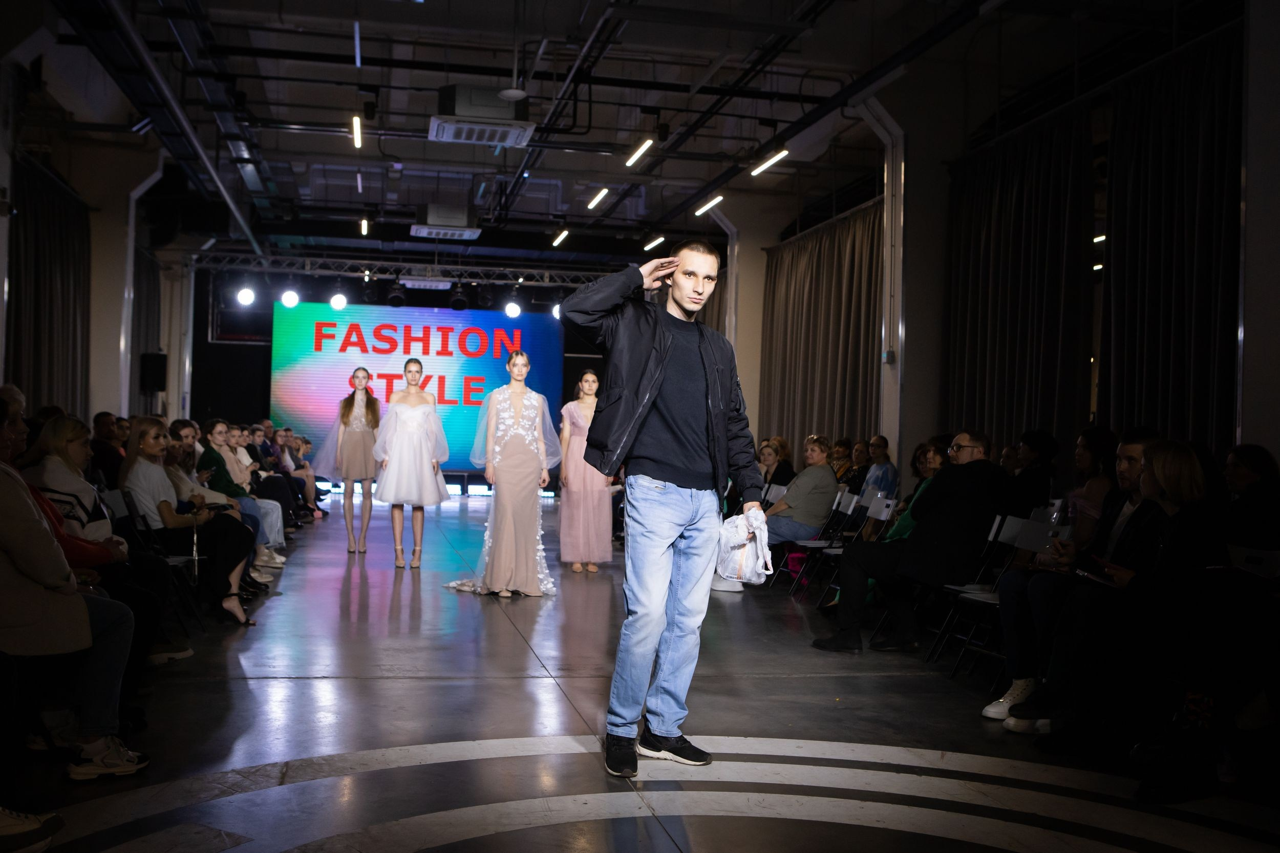 Фестиваль моды и красоты Fashion Style (11 мая 2024). Репортажный фотограф Алексей Пирязев