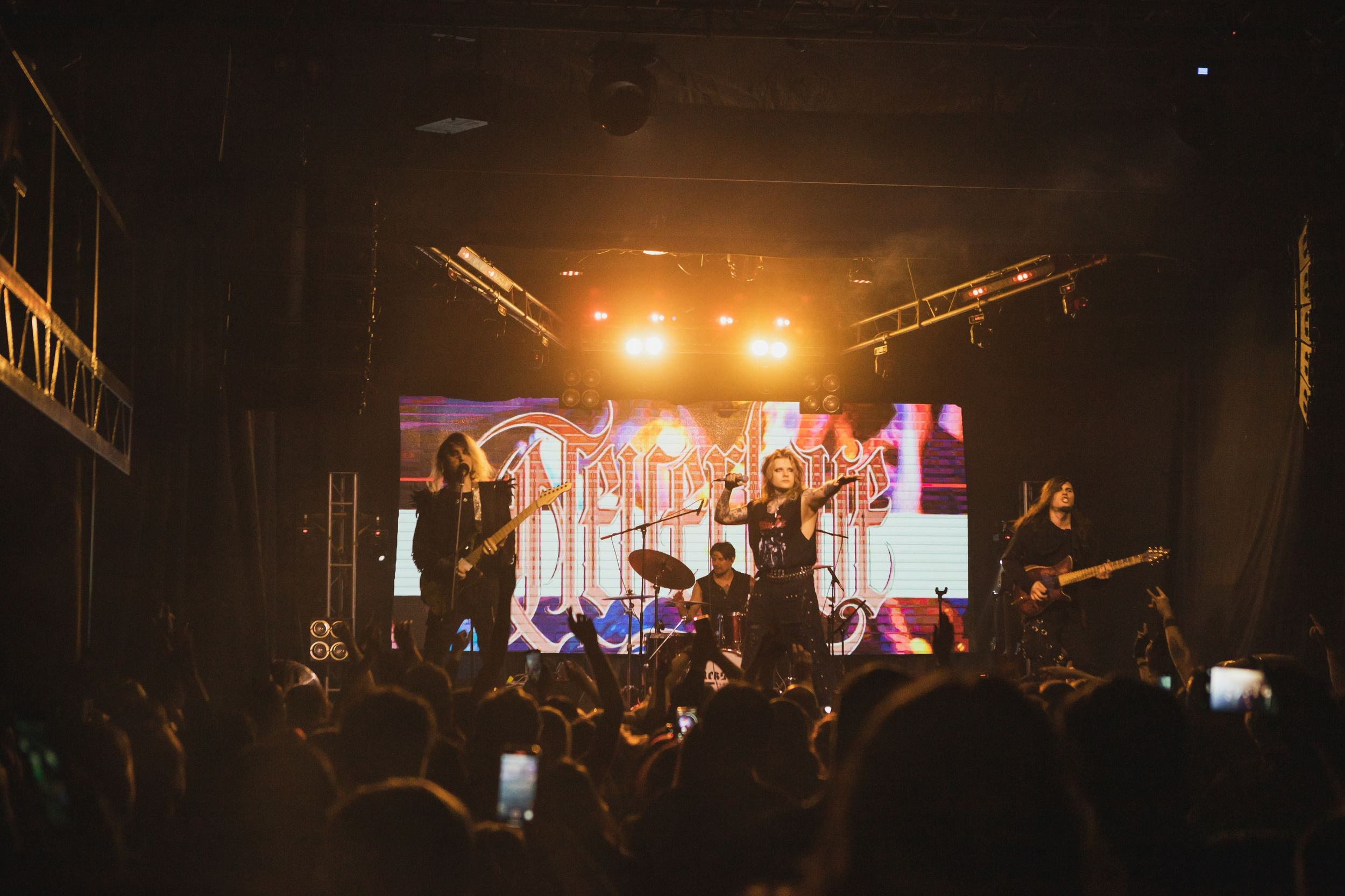 Neverlove. Репортажный фотограф Алексей Пирязев