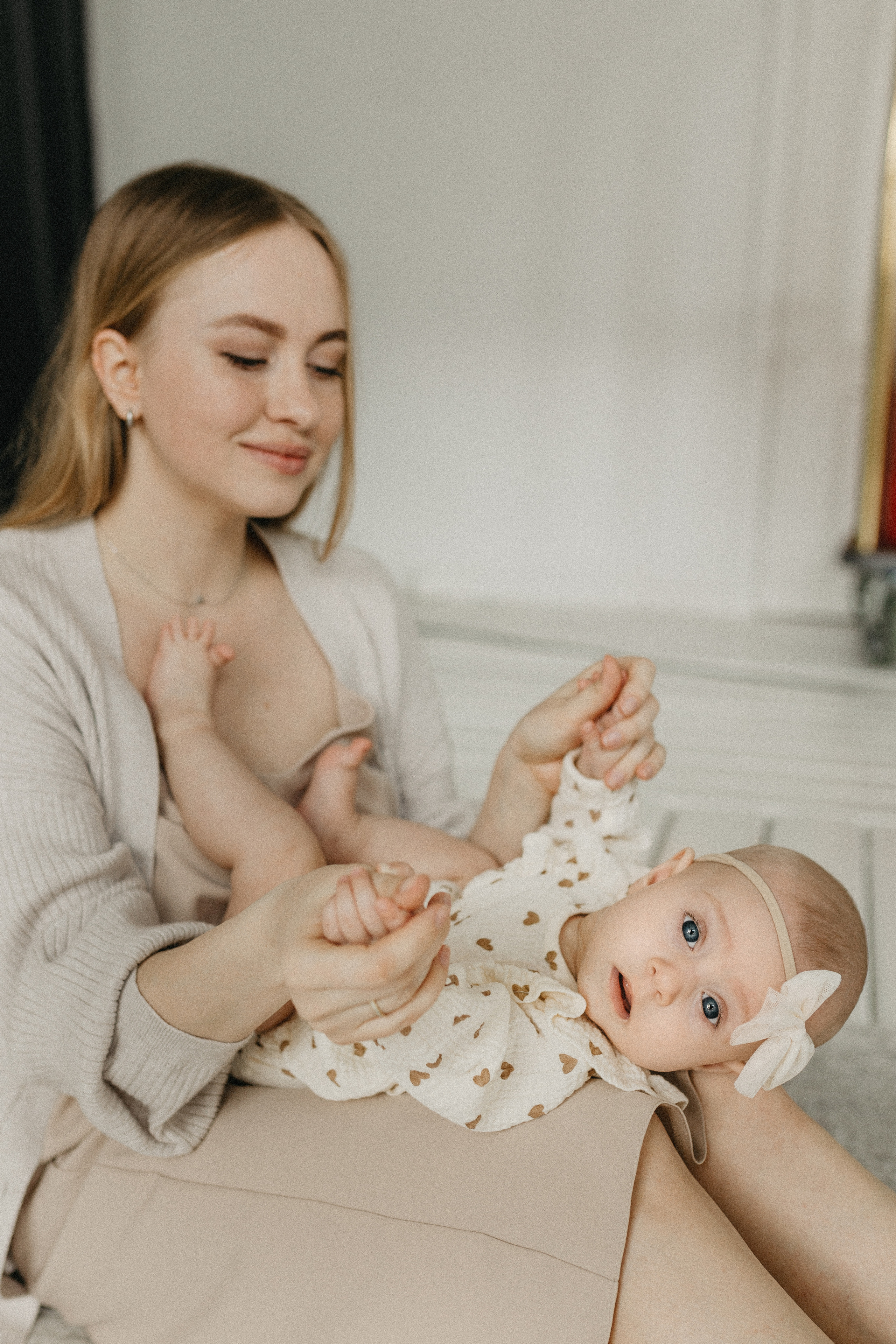 Семья Насти и Саши с маленькой булочкой Дашей. Семейный фотограф в г. Ростову-на-Дону Козлова Евгения