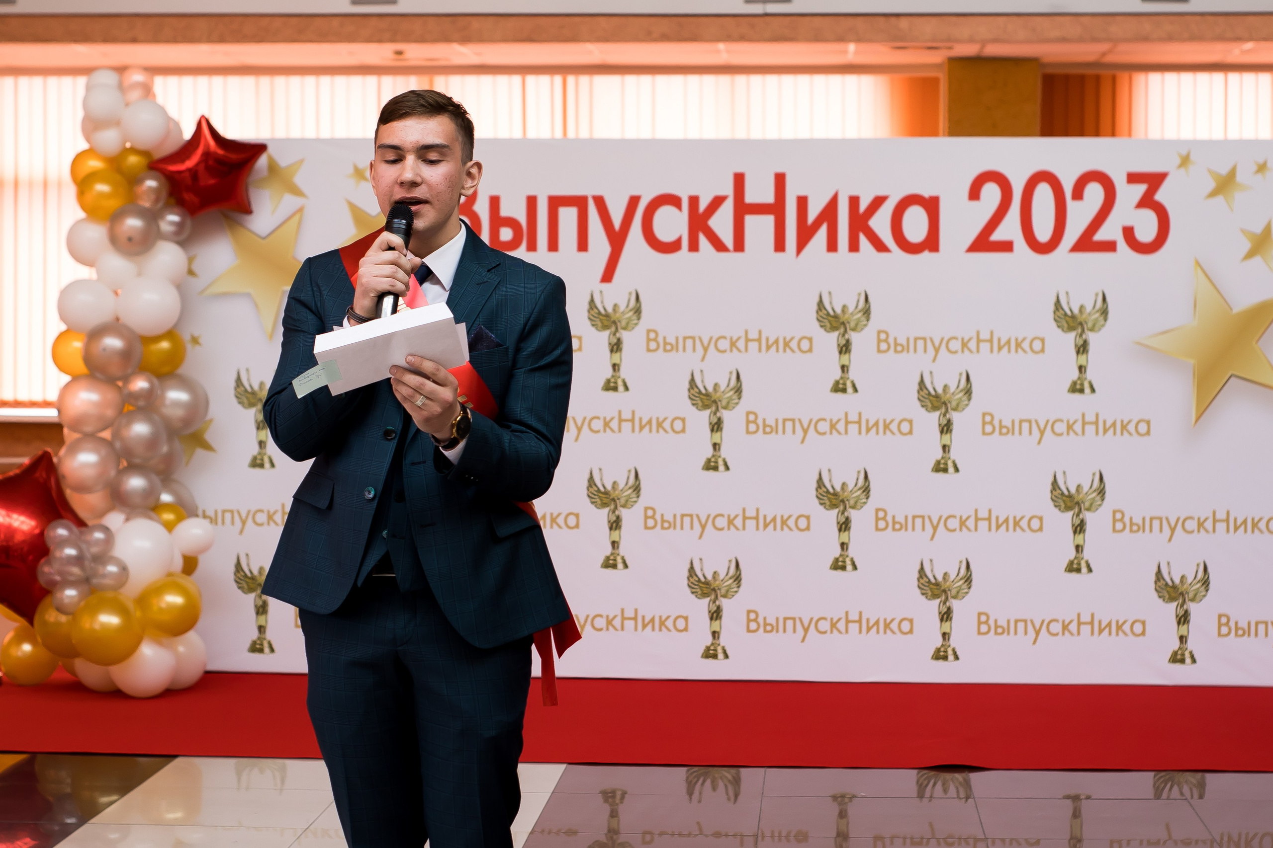 Последний звонок. Фотограф в Иркутске