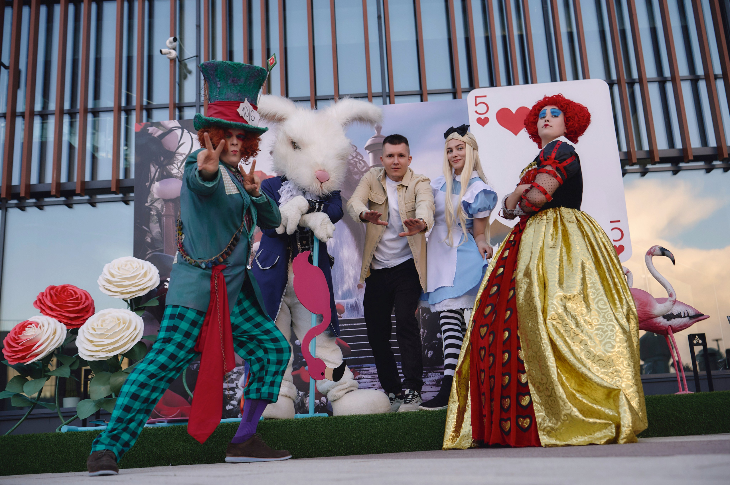 AIG. Анима в стране чудес. Ваш мультижанровый фотограф Александр Белов