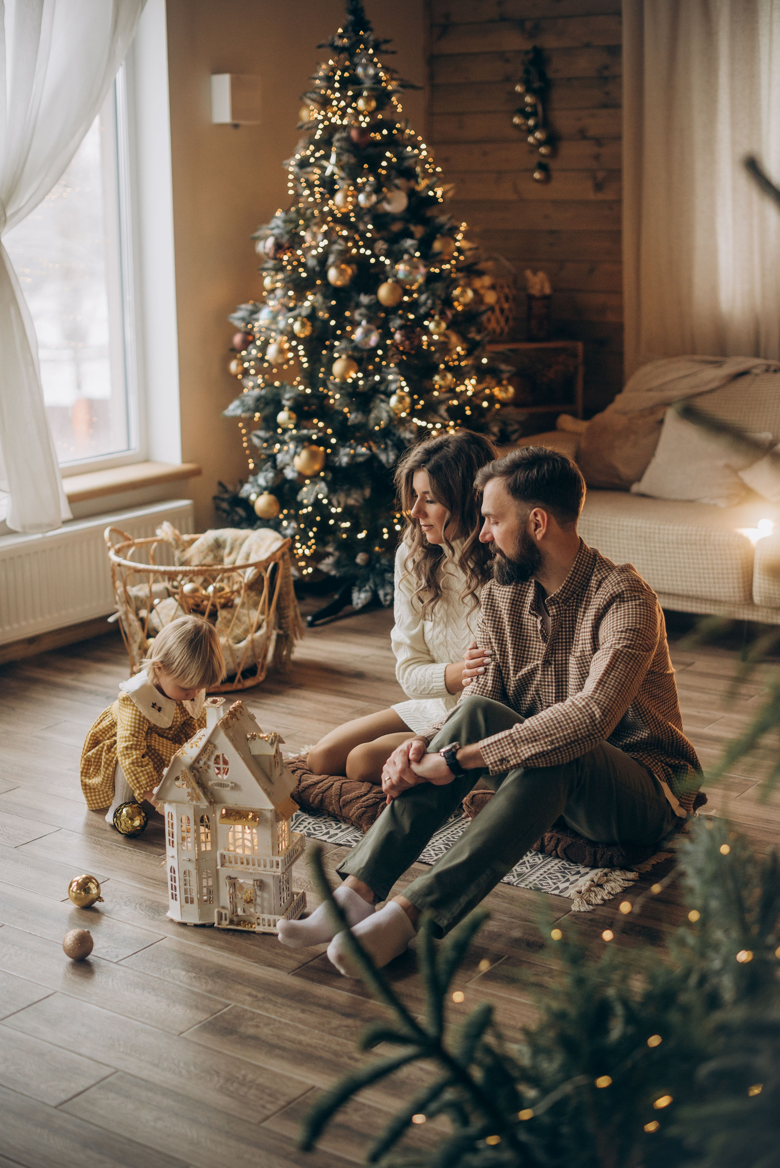 Семейная новогодняя фотосессия в студии. Семейный фотограф в Домодедово и Москве Елена Пичугина