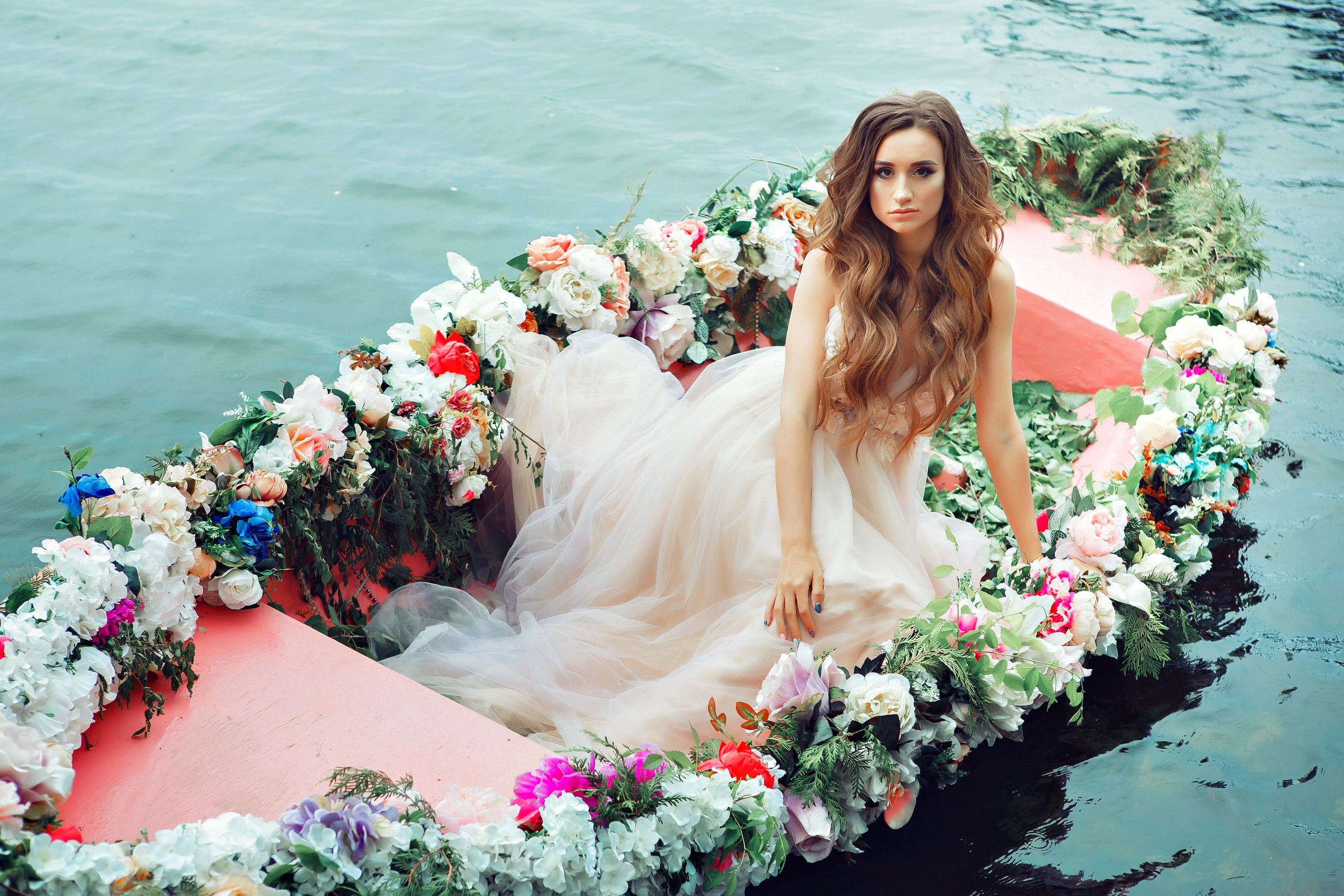 Цветочная Лодка. Свадебный и портретный Фотограф в Липецке Дмитрий Котюков