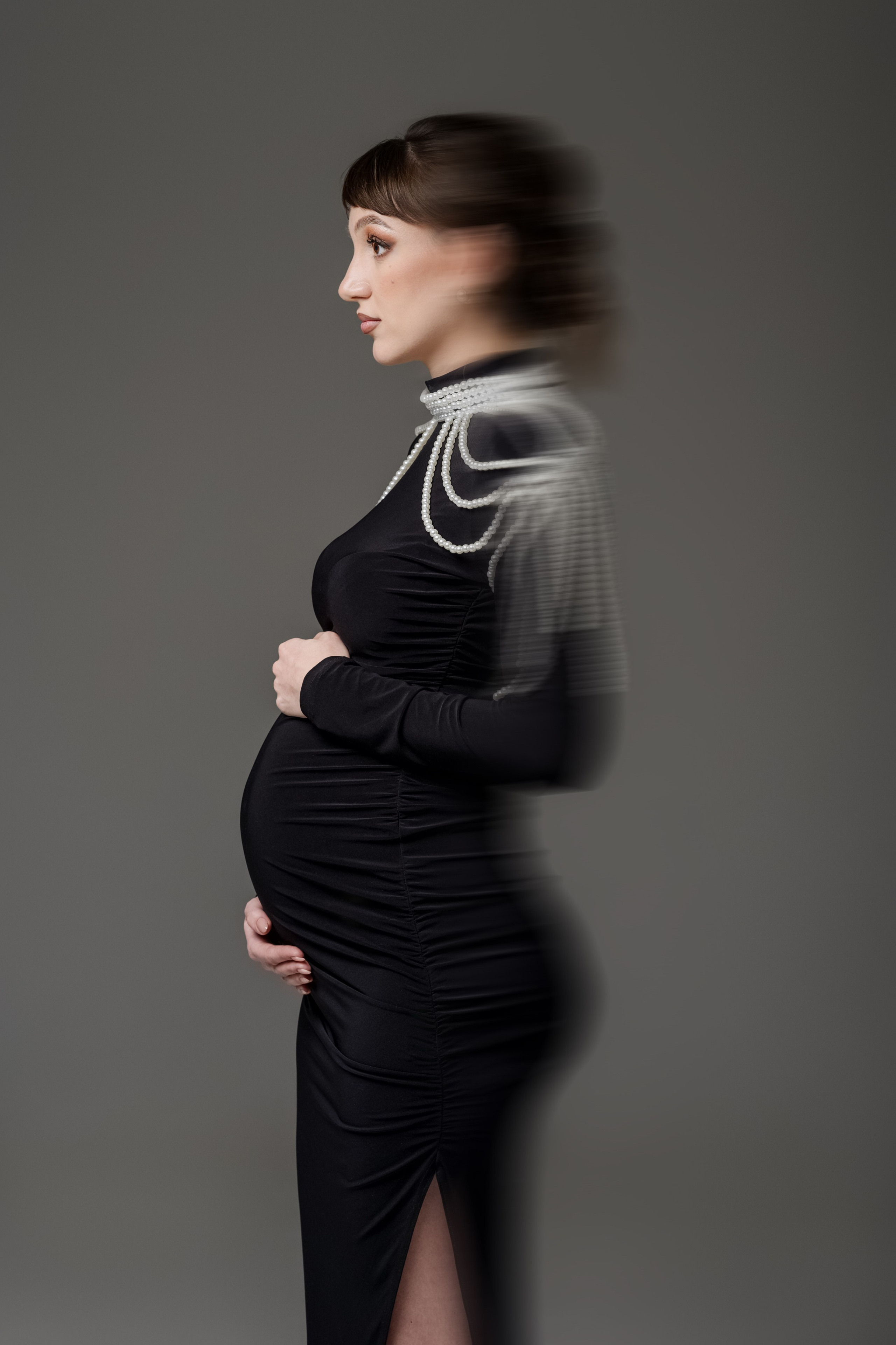 Фотосессия беременности в Крыму. Студийная фотосессия беременности. Стильная беременность. Фотограф беременных Ольга Топоривская.
