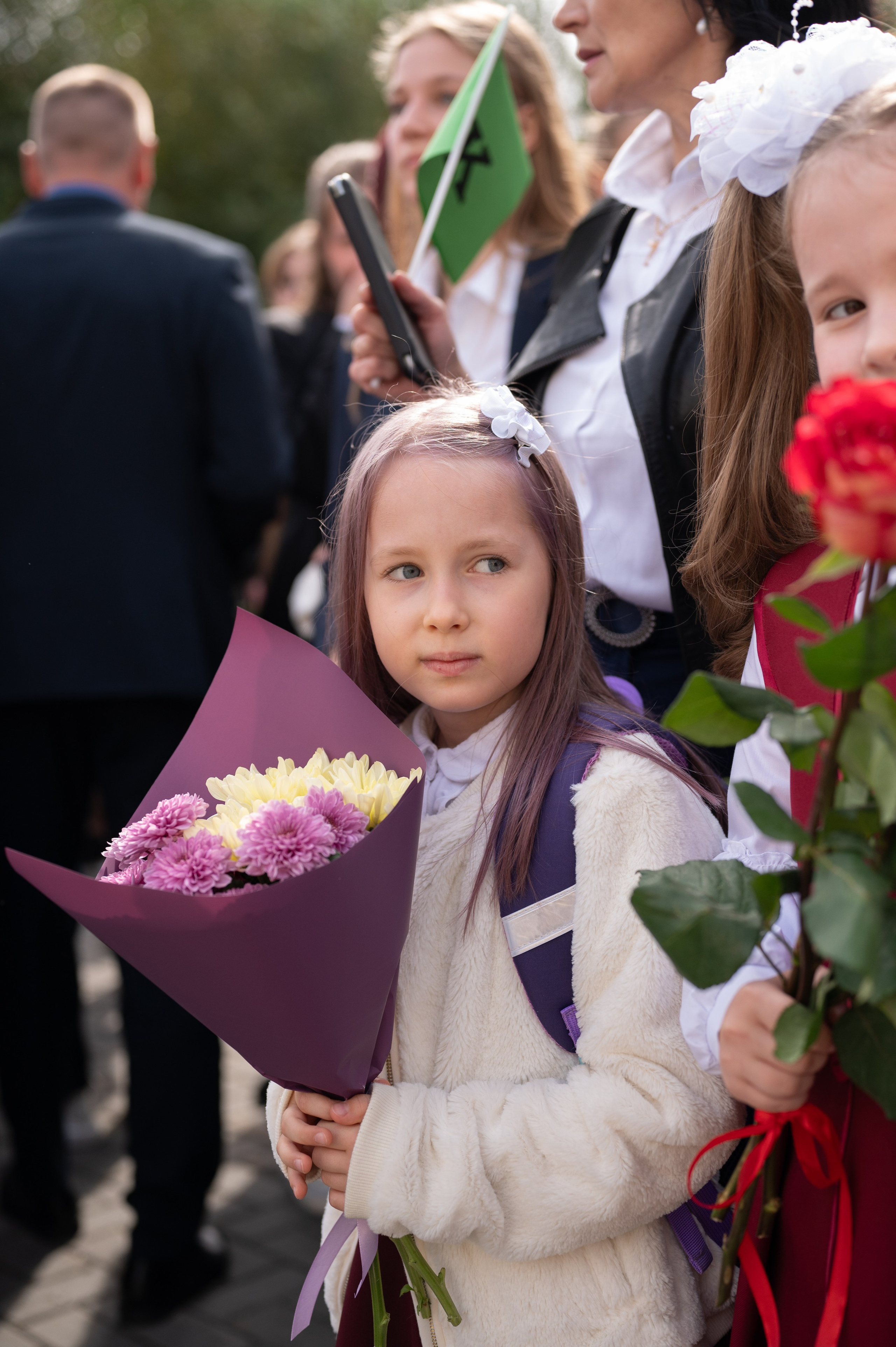 1 сентября 16 гимназия 2 класс (линейка + в классе+ на улице). Фотограф новорожденных, семейный детский в Тюмени Татьяна Морозова
