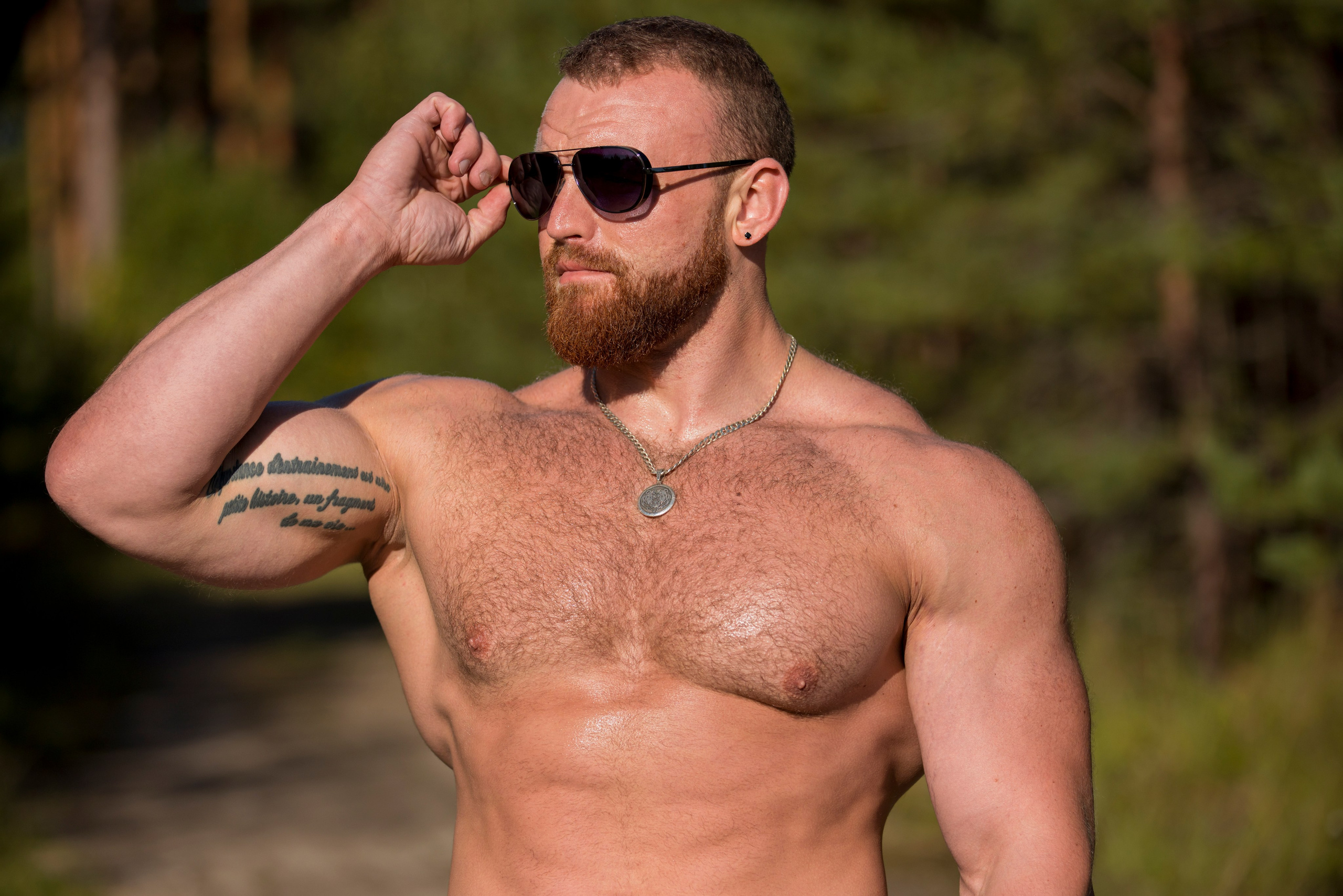 Эстетика мужского тела осень 2023. Фотограф-анималист Юлия Германика