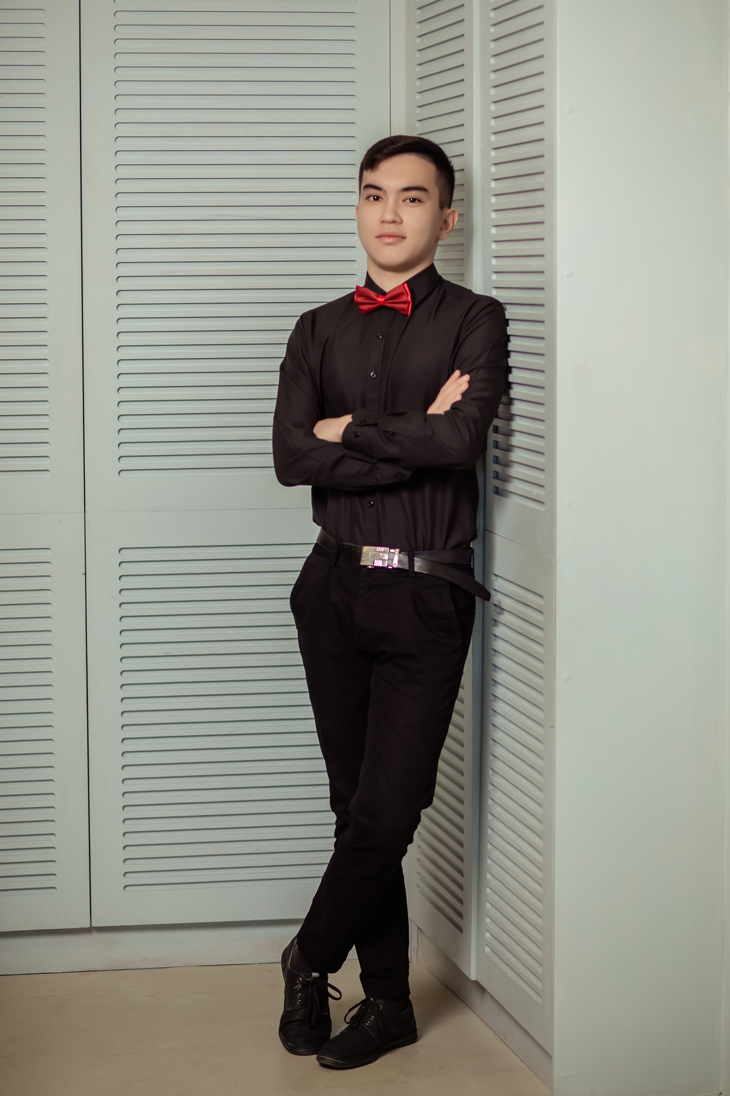 Выпускной альбом для 9-11 классов. Свадебный и семейный фотограф в Оренбурге Ильяна Тукжанова