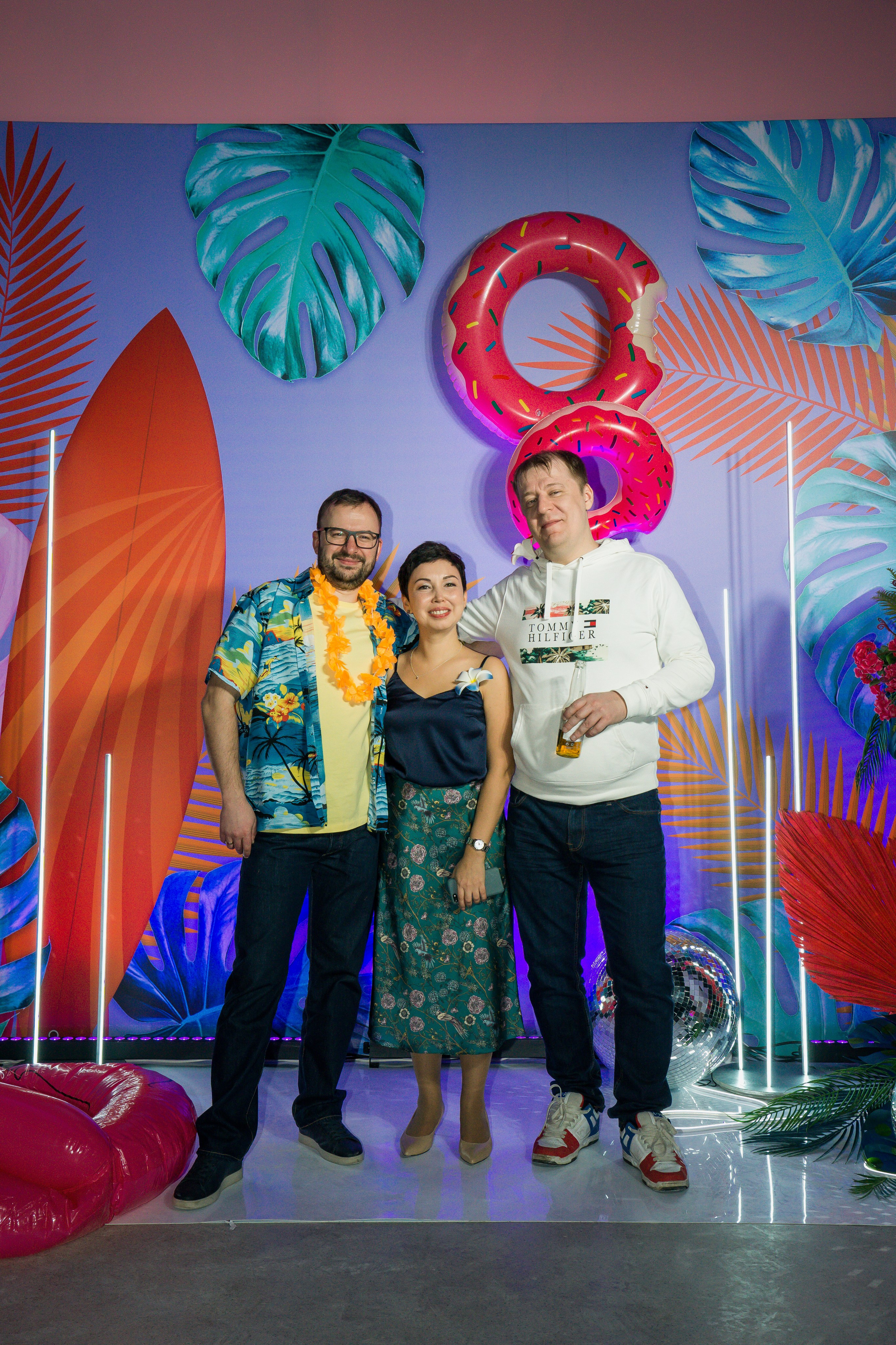 МТС корпоратив Гавайская вечеринка. Фотограф