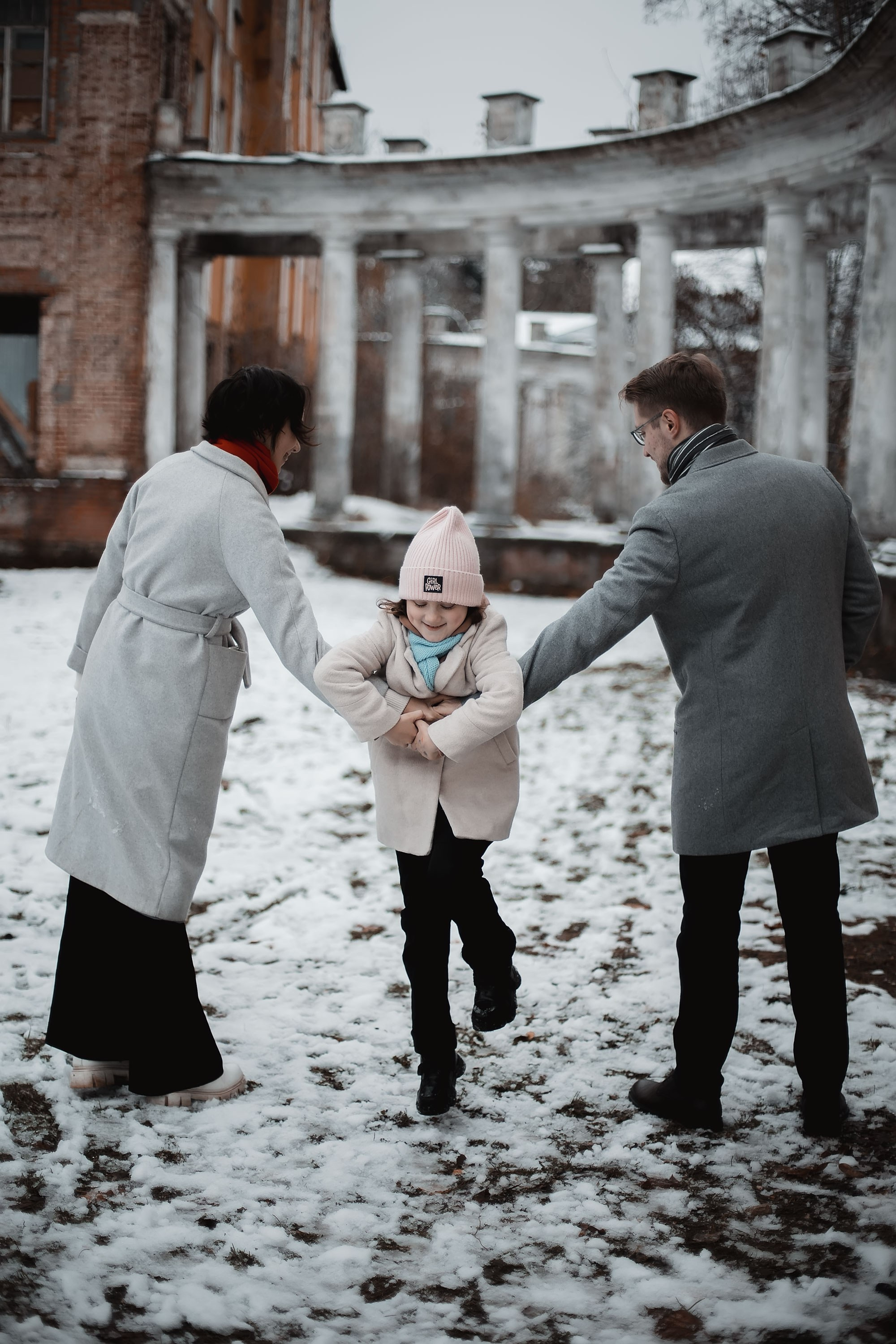 Семейная фотосессия в усадьбе Пехра-Яковлевское. Семейный, индивидуальный фотограф в Москве Ангели Марина