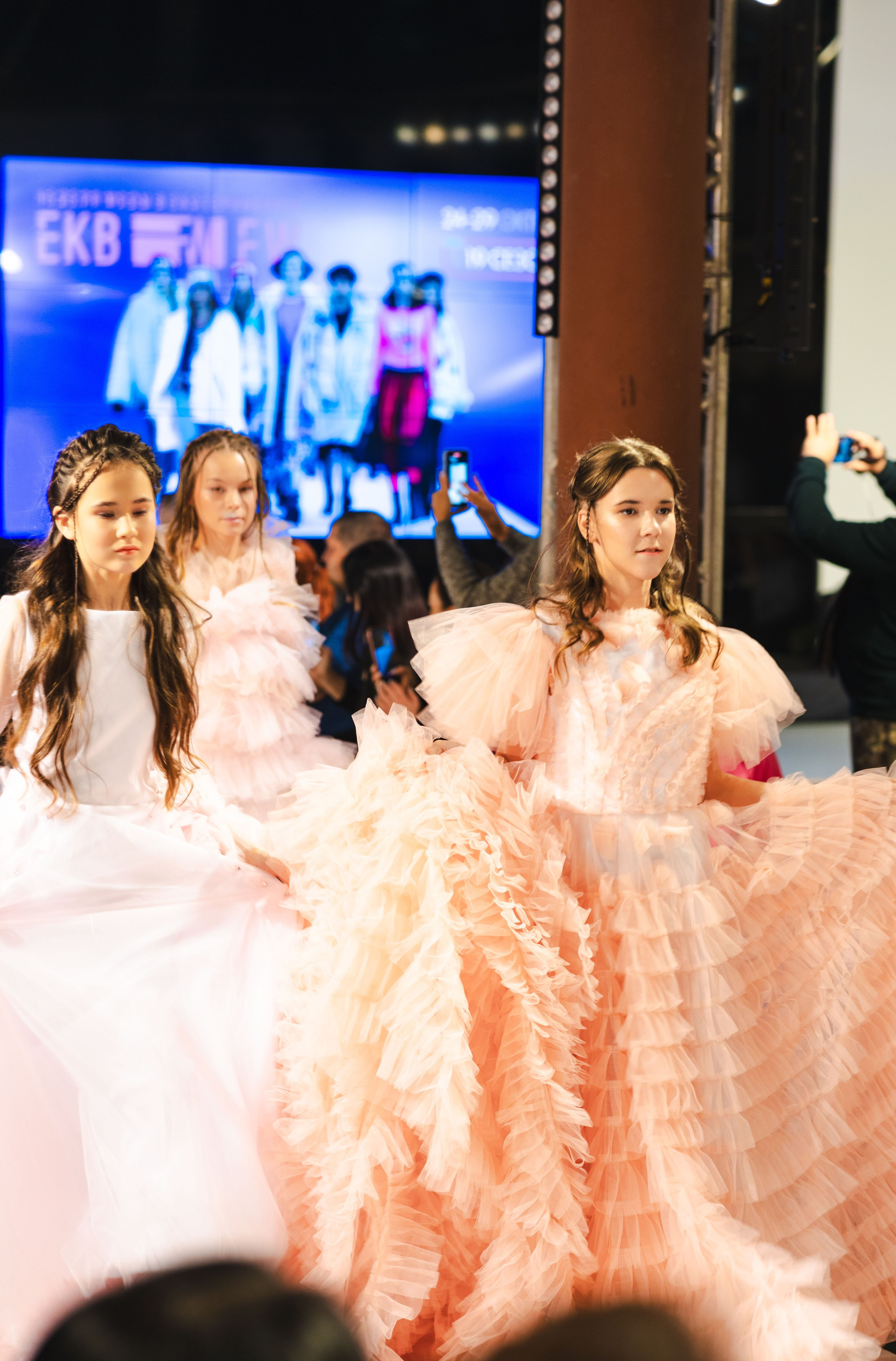 Неделя моды ЕКБ 10.2023. Фотограф в Екатеринбурге Олег Алексеев. Фотосессия в Екатеринбурге