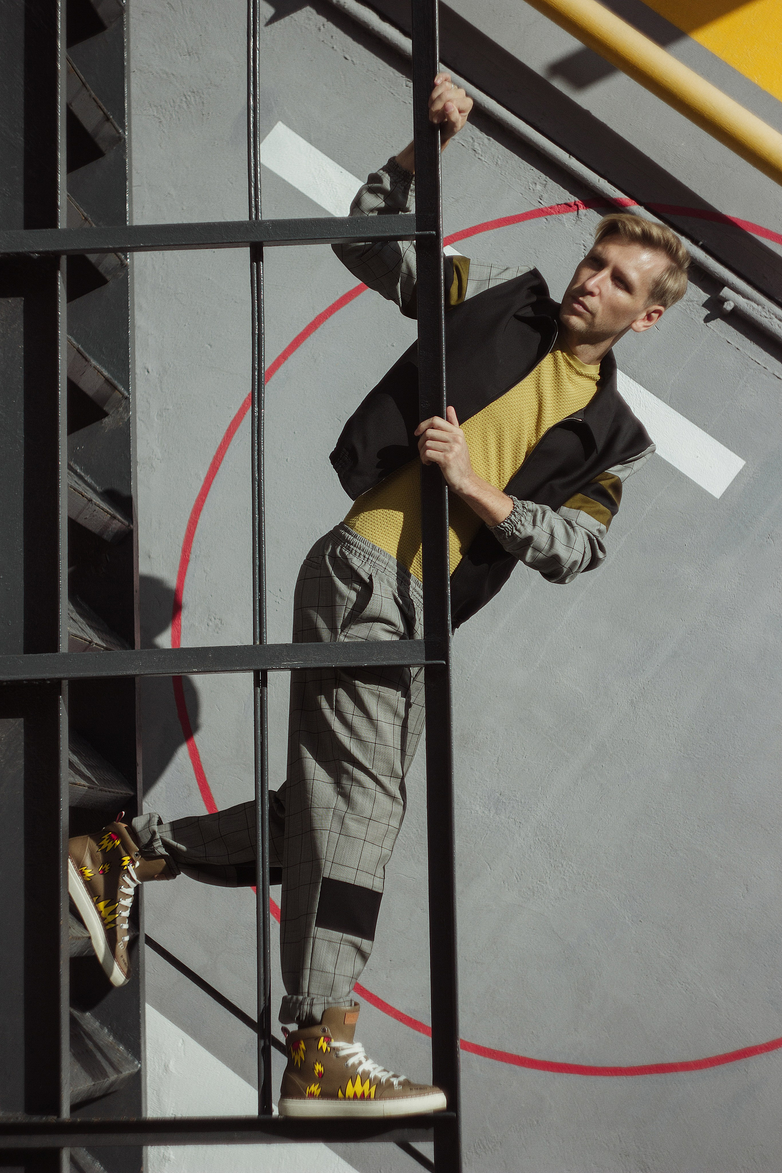 Andrey / Street style. OLEG STRATIEVSKY