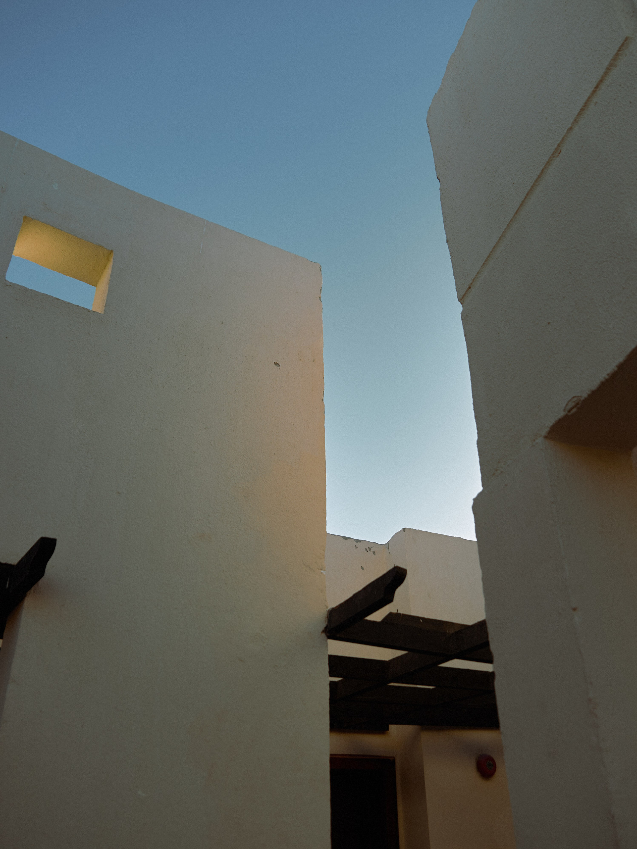 Архитектура. Jorgis Talè — photographer, kind person, teacher of arts and other mag