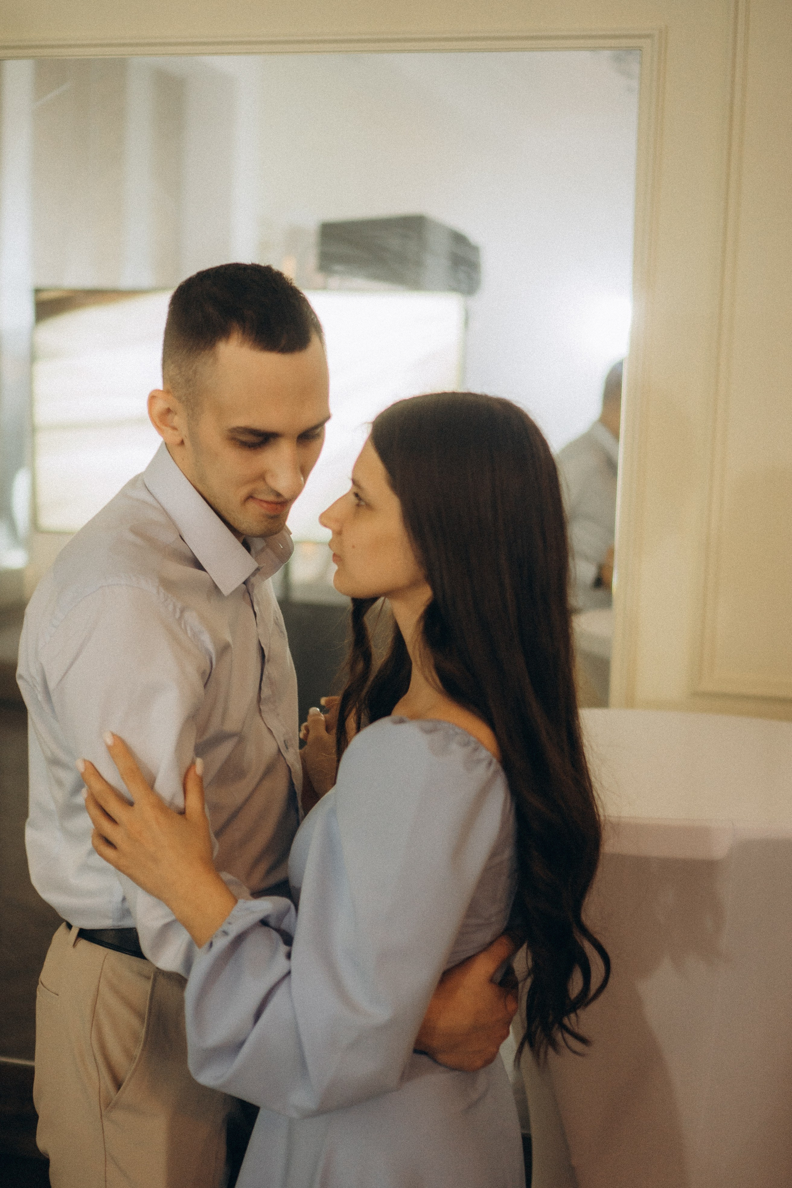 СВАДЕБНАЯ СЬЕМКА СБОРОВ В ОТЕЛЕ И ВЫЕЗД НА ЦЕРЕМОНИЮ (СНЯТО В СИБИРЕ В НИЖНЕВАРТОВСКЕ). Профессиональный фотограф, Санкт-Петербург — Виктория Богомолова