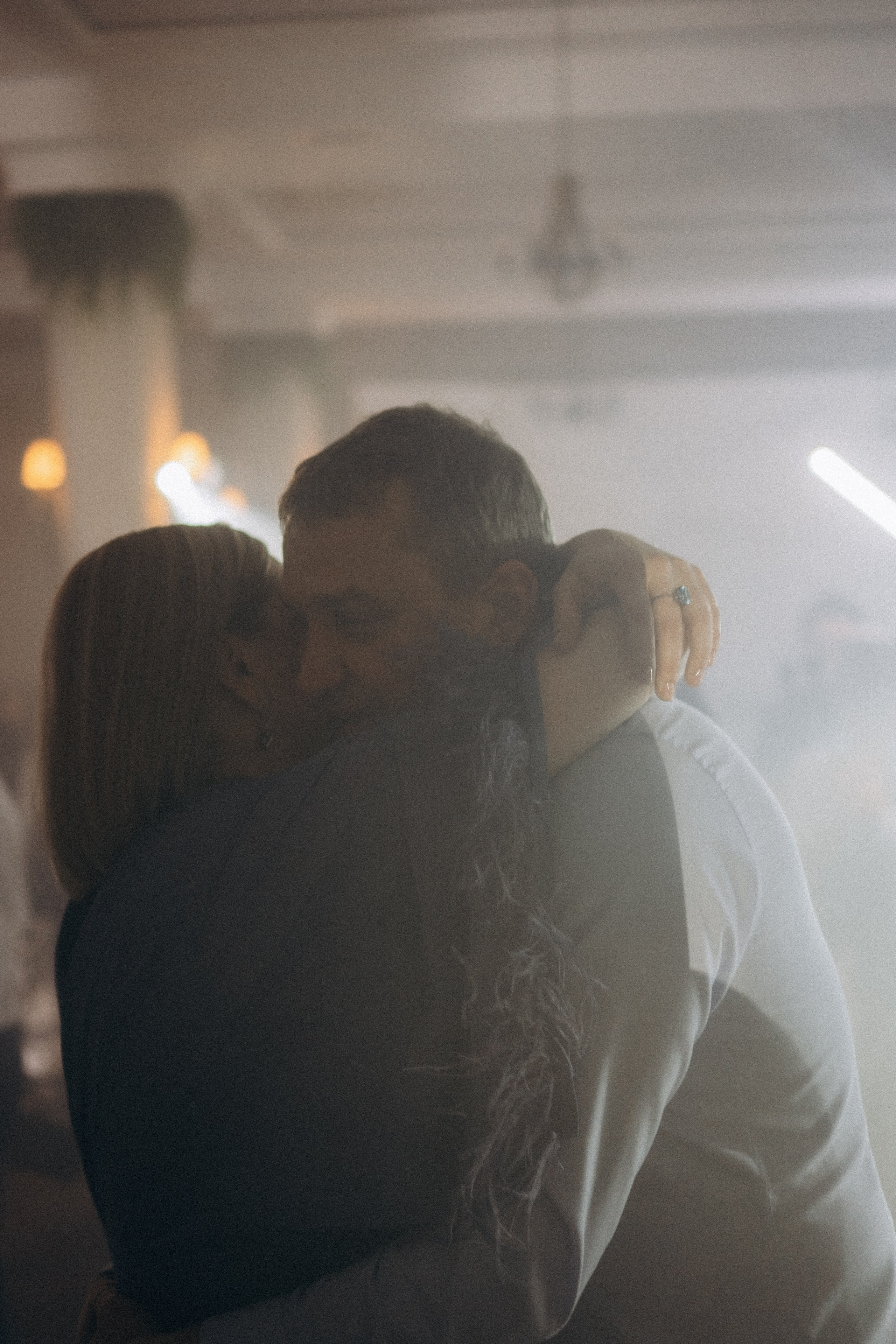 СВАДЕБНАЯ СЬЕМКА СБОРОВ В ОТЕЛЕ И ВЫЕЗД НА ЦЕРЕМОНИЮ (СНЯТО В СИБИРЕ В НИЖНЕВАРТОВСКЕ). Профессиональный фотограф, Санкт-Петербург — Виктория Богомолова