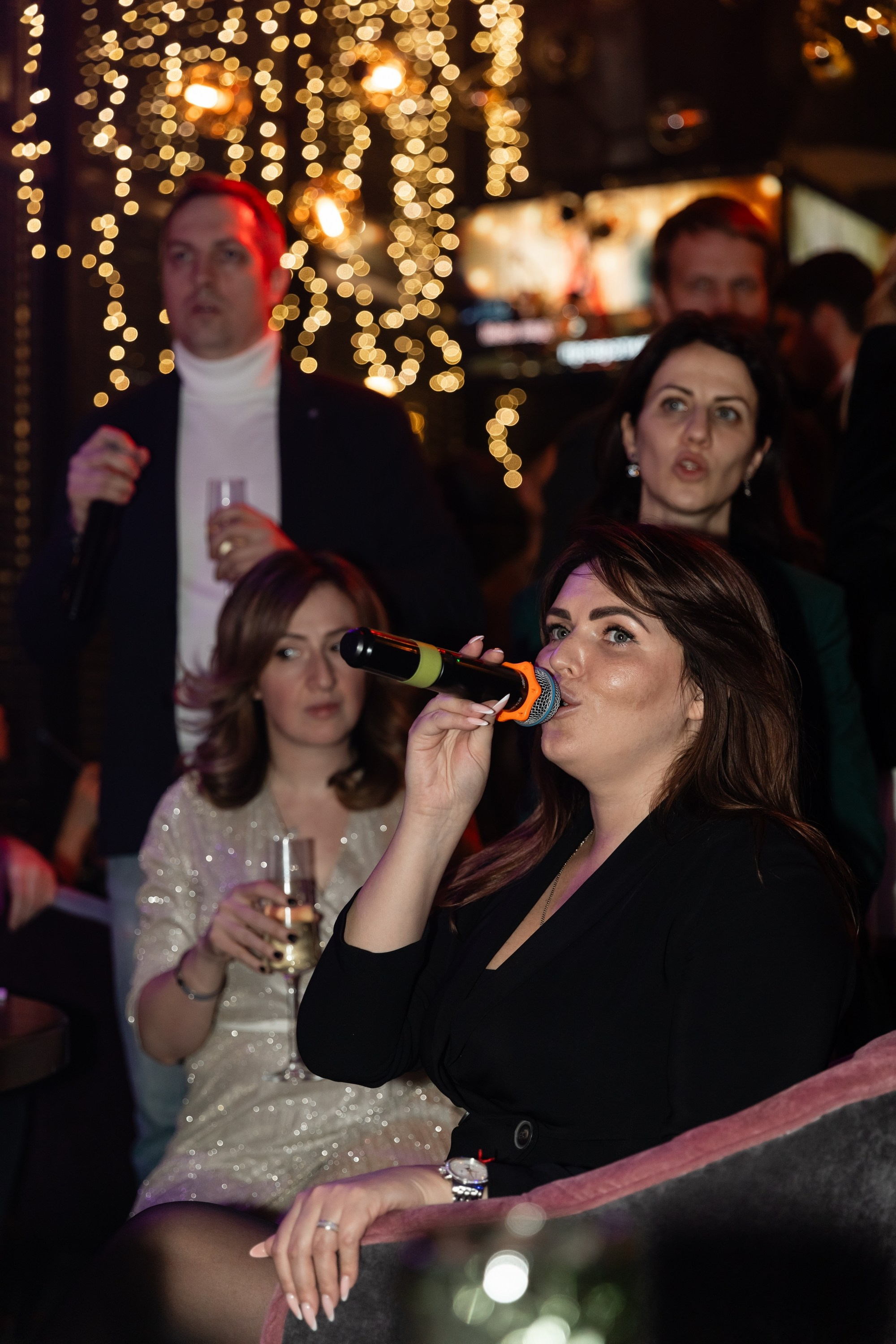 Новогодний корпоратив (Караоке клуб Who is who). Татьяна Чернышова свадебный фотограф Москва