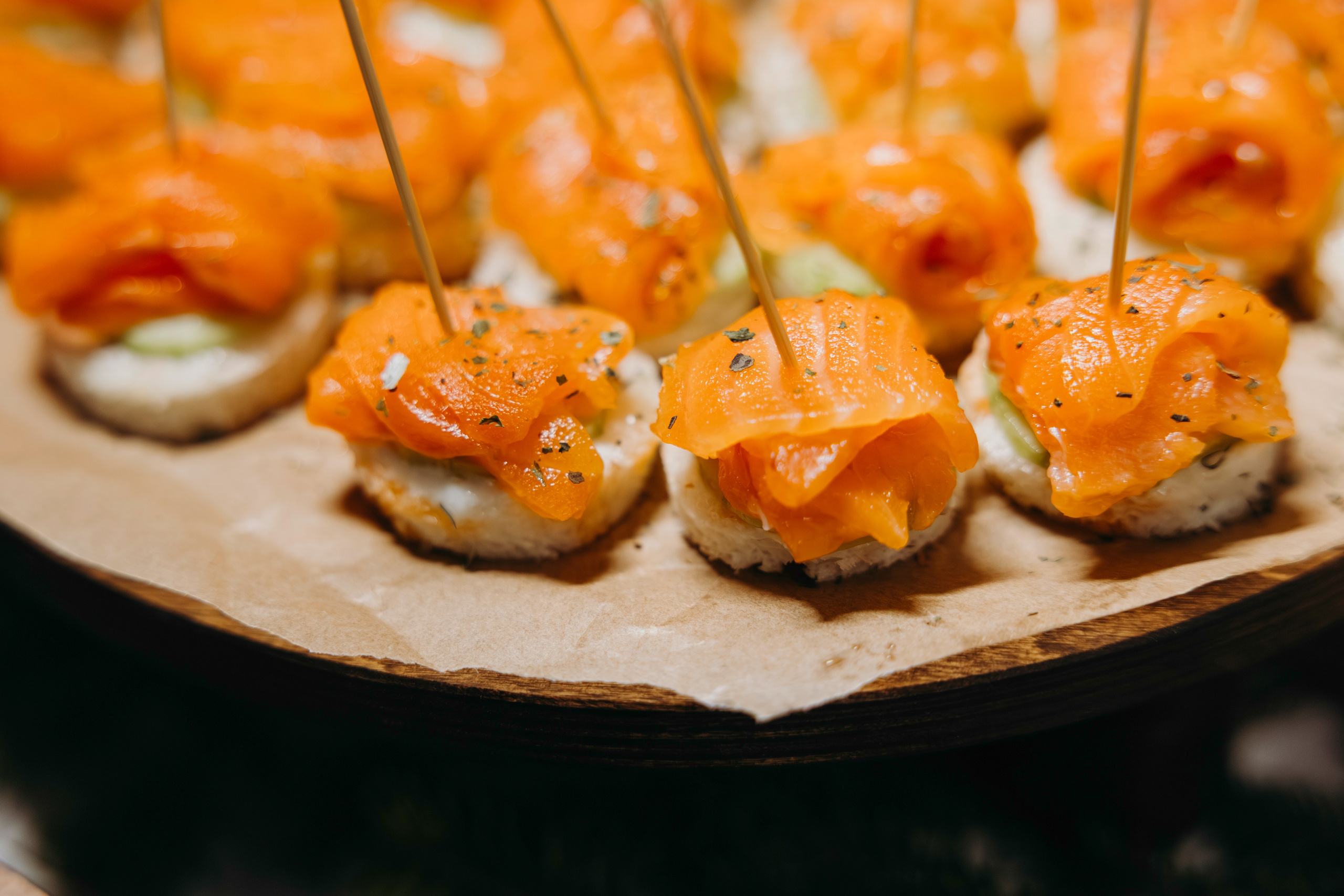 Империя Изобилия — выступления спикеров для предпринимателей. Свадебный фотограф в Иркутске Бобылев Никита