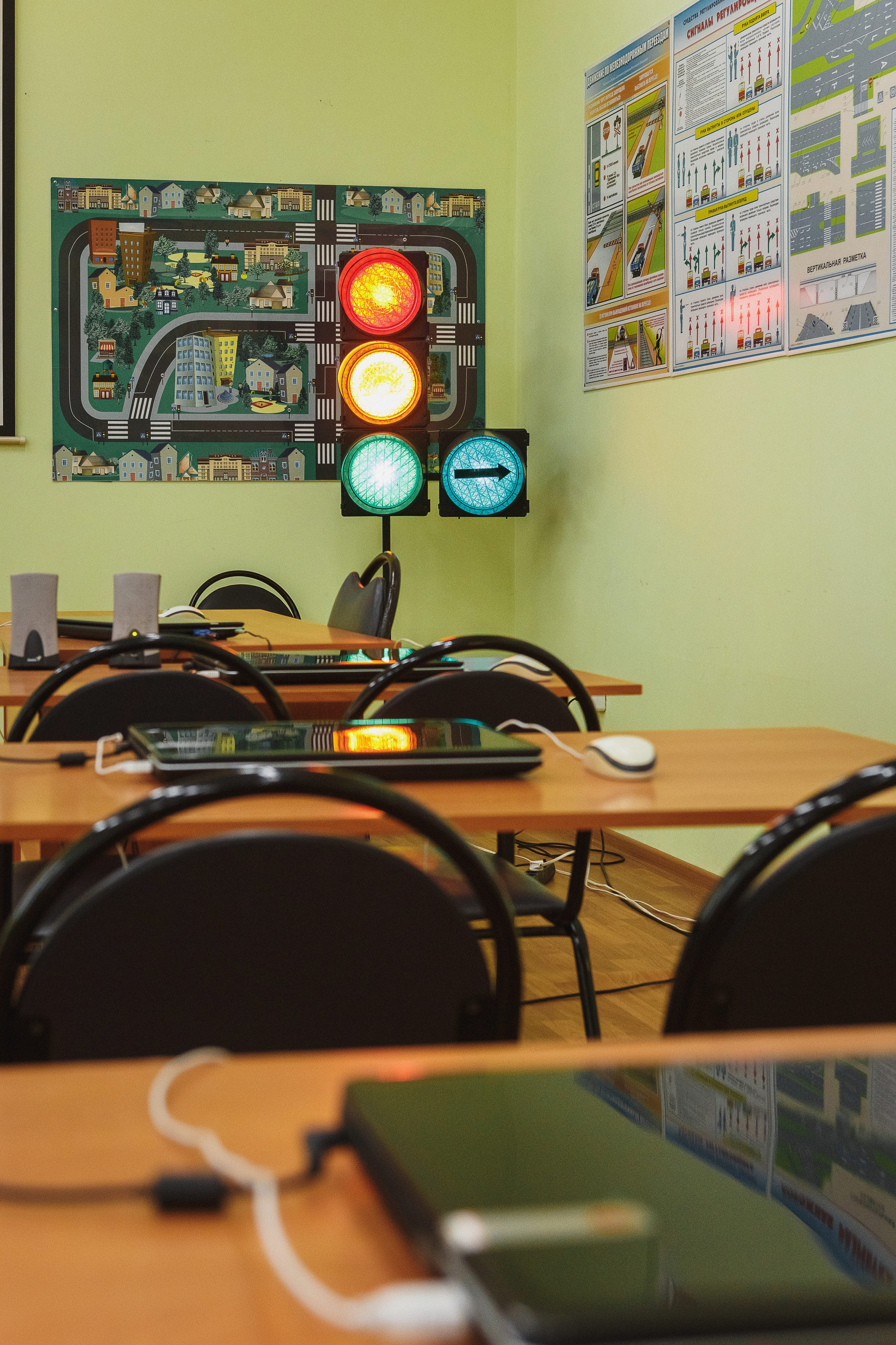 Дорога к Успешному Вождению с фото Автошколы 'Курьер' в Таганроге. Свадебный и семейный фотограф в Таганроге Бакарюк Антон