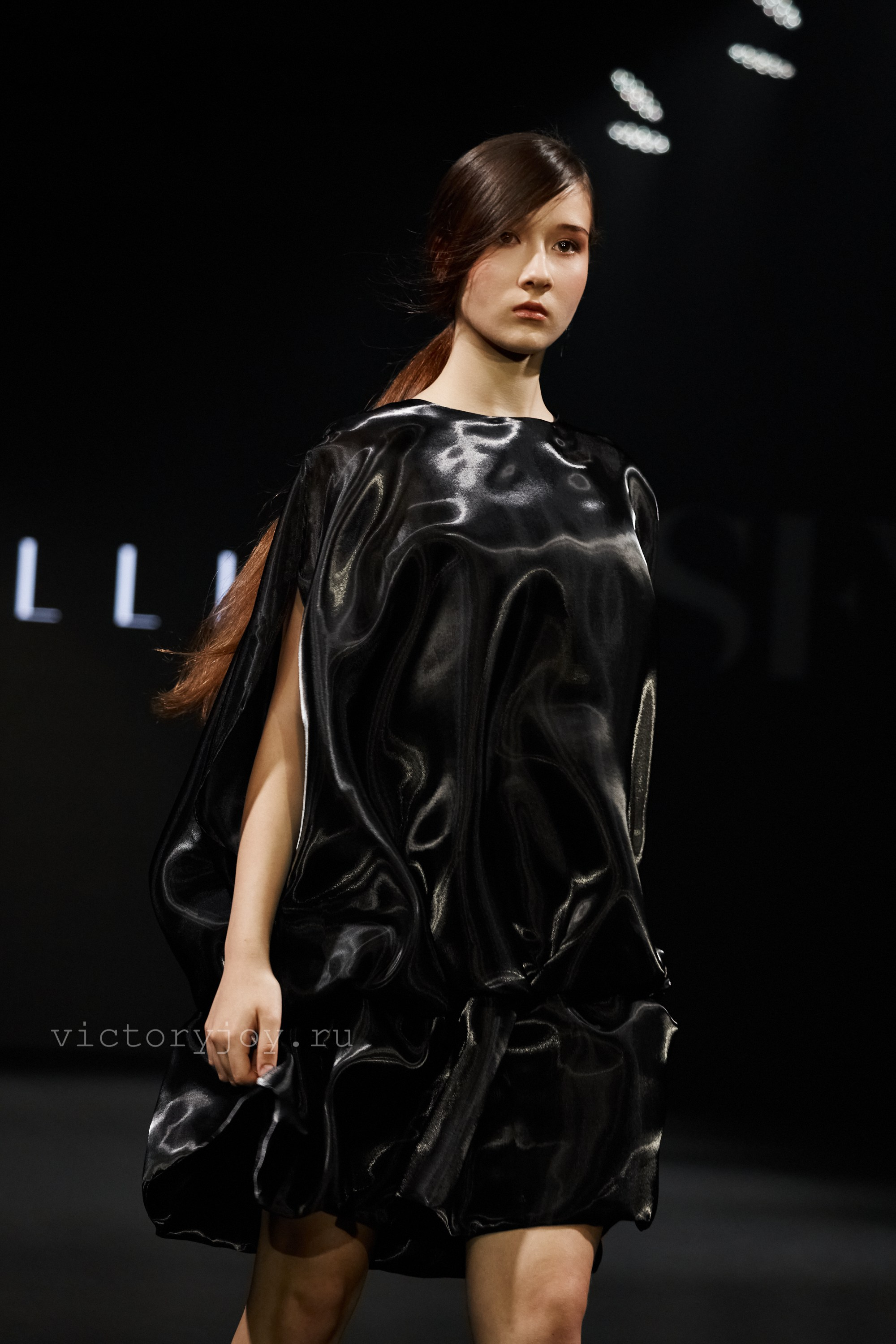 Sochi Fashion Week май 2026. Профессиональный фотограф в Сочи Виктория Джой. Обучение