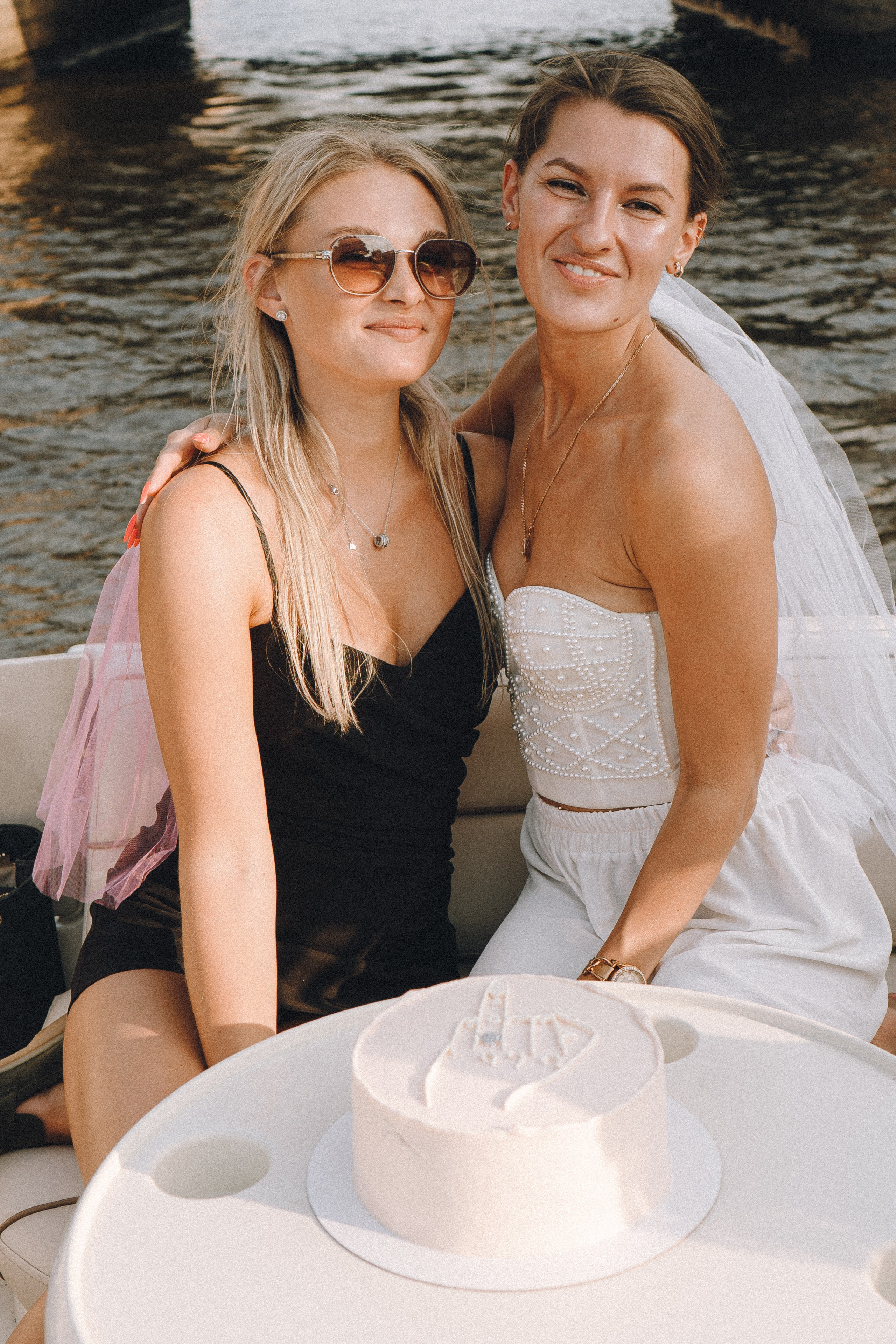 ДЕВИЧНИК НА КАТЕРЕ. Профессиональный фотограф, Санкт-Петербург — Виктория Богомолова