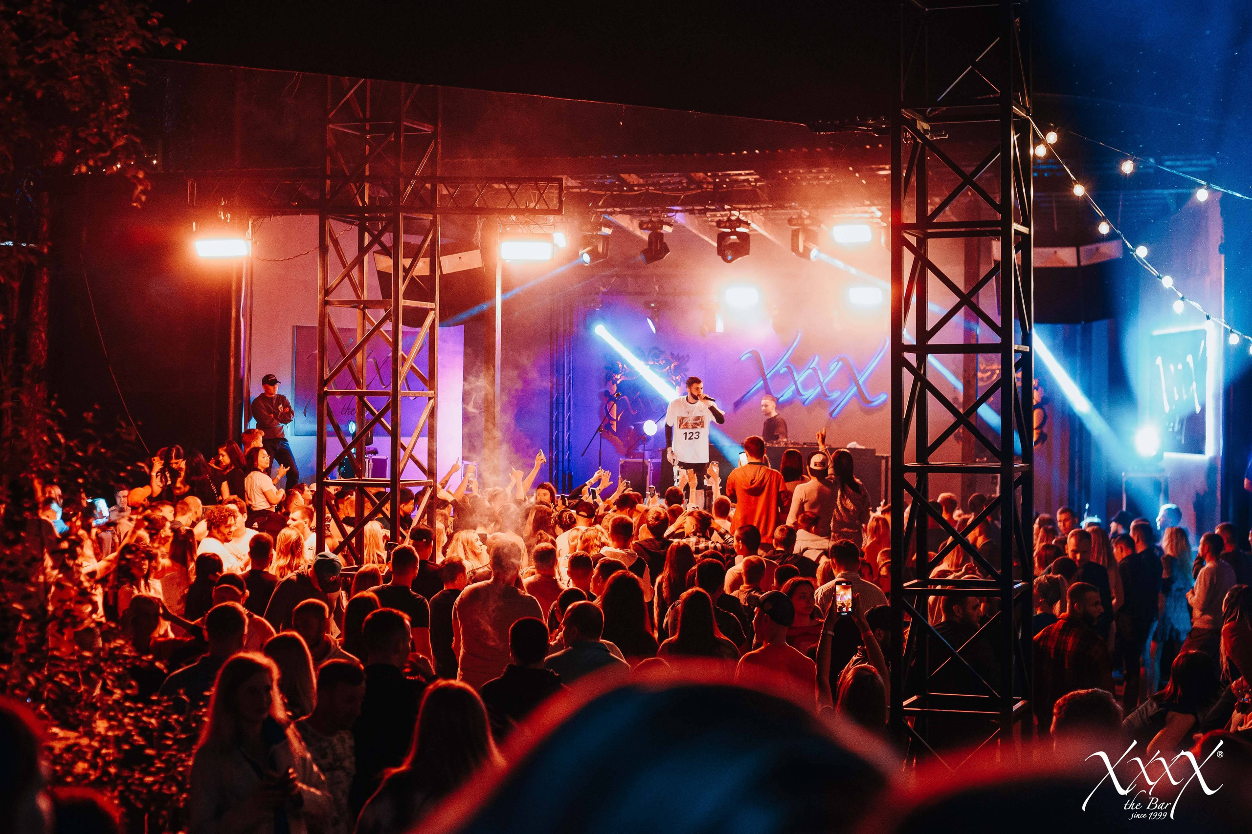 The bar XXXX. Репортажный (Event) фотограф в Барнауле | Даниил Маркин | Качество и вайб