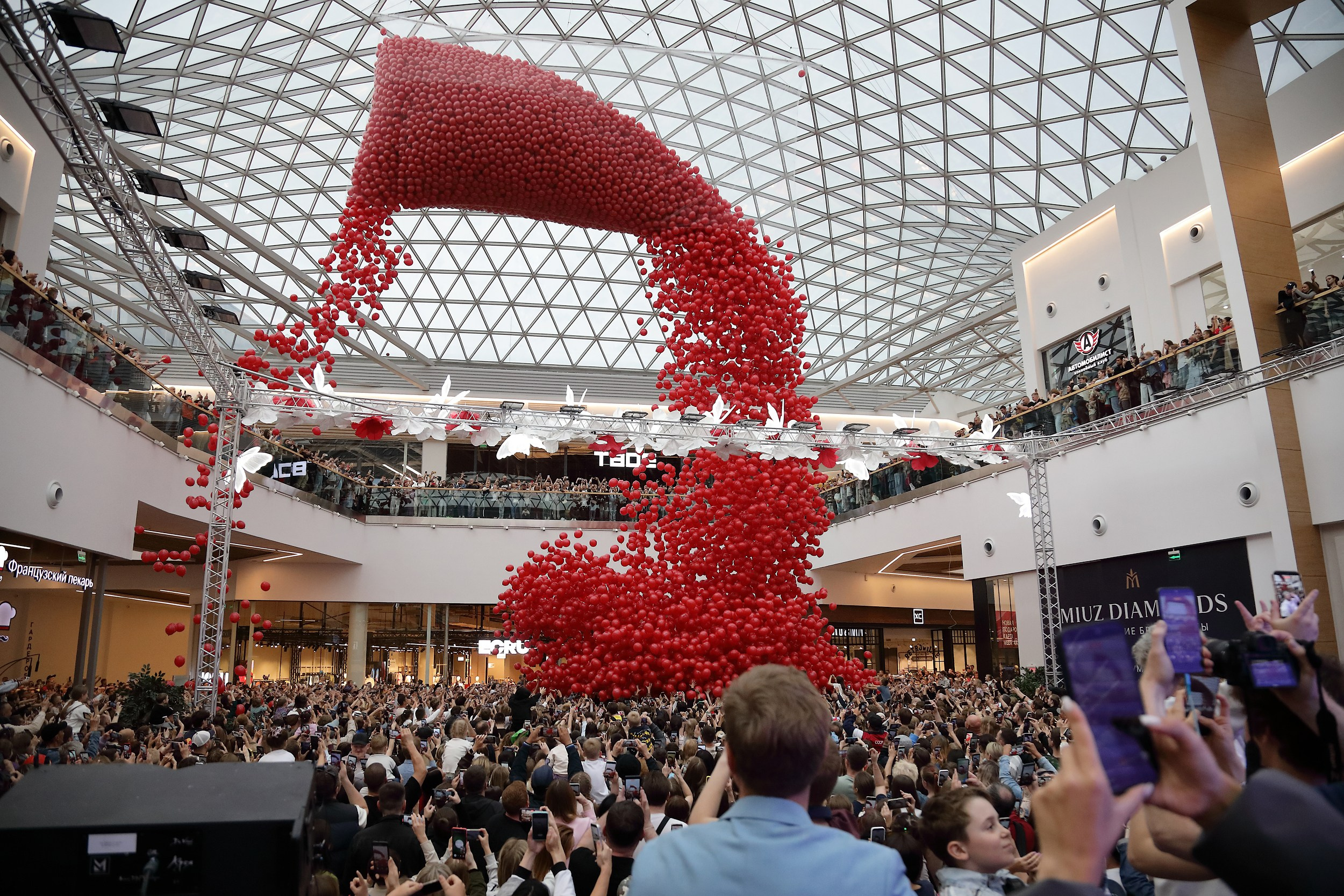 5 лет VEER Mall Екатеринбург шары