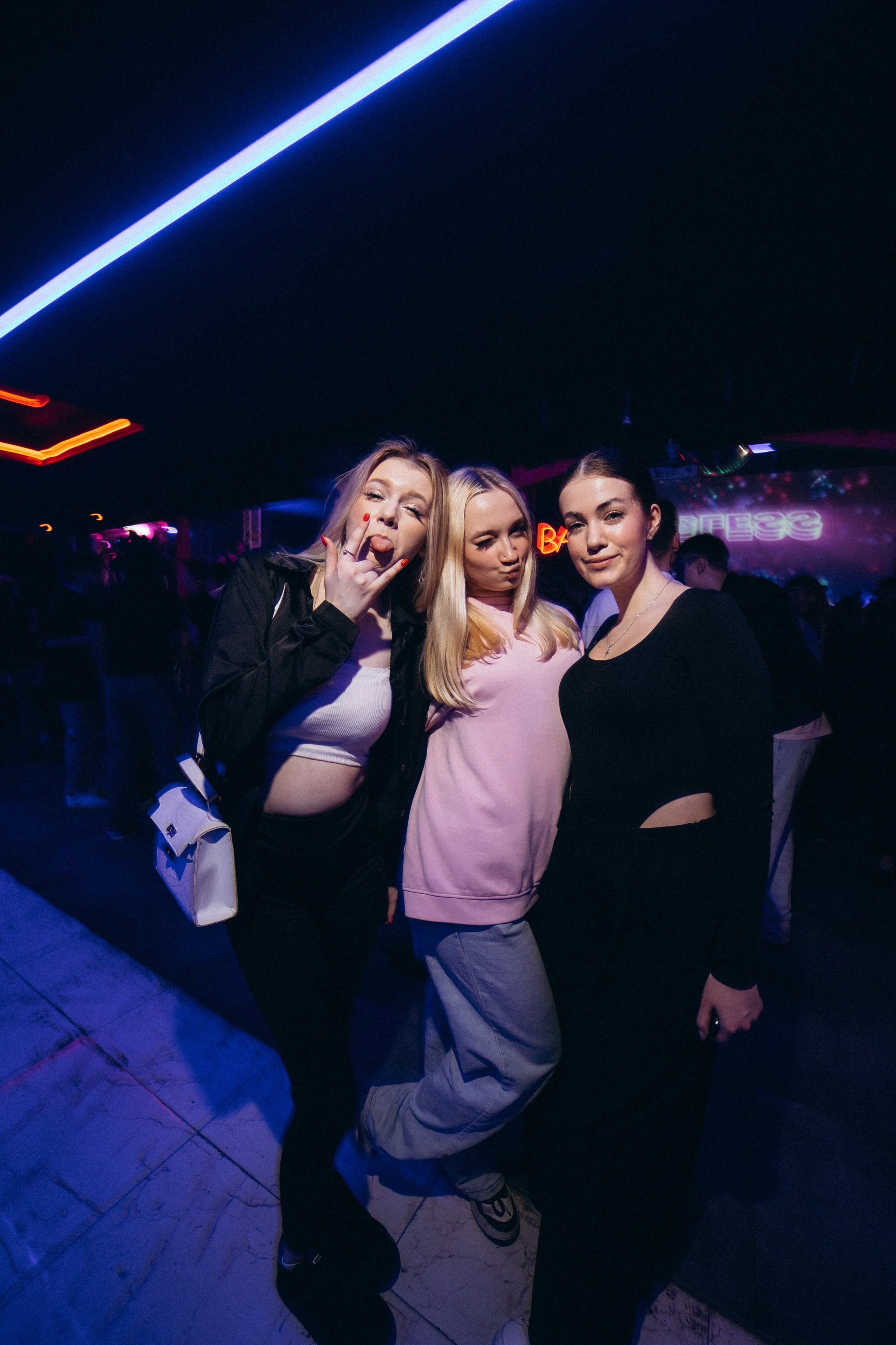 Bless 19-04-25. Свадебный фотограф Роман Медведев , Минск, Беларусь