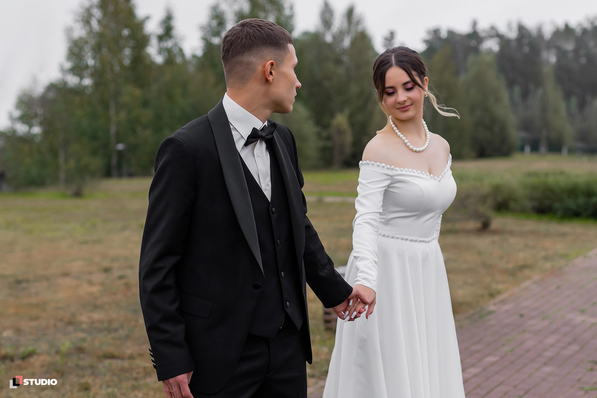 Дмитрий и Арминэ 2023. Фотограф Соловьев Денис в Московской и Владимирской области