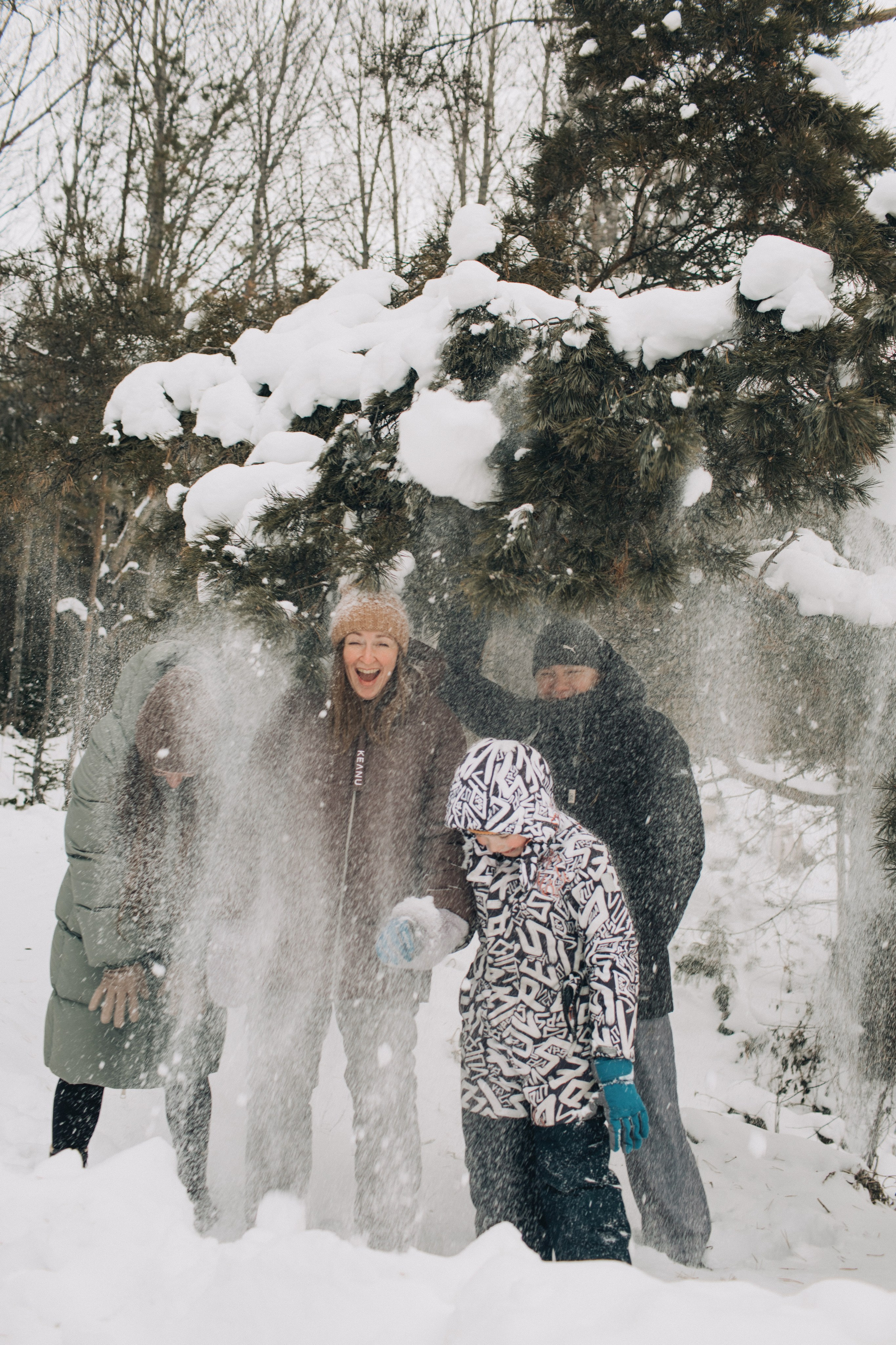 Женечка с семьей. Дачная история. Семейный фотограф Томск