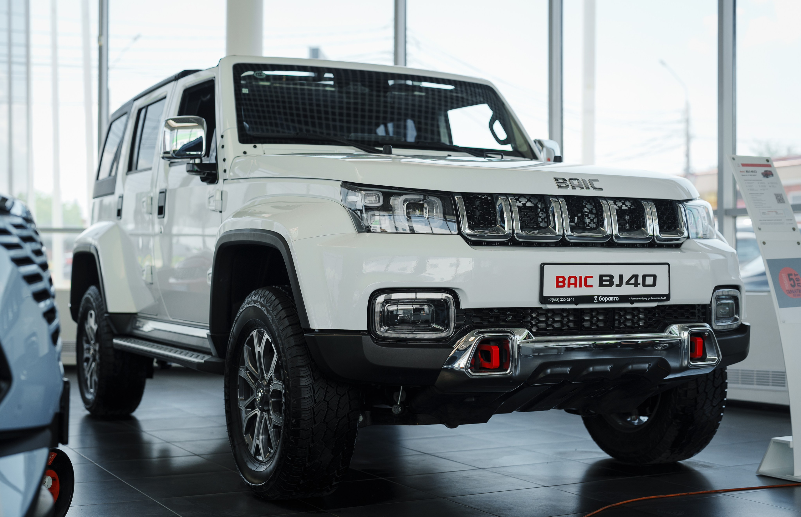 Автосалон «Боравто». Фотограф Олег Сотник