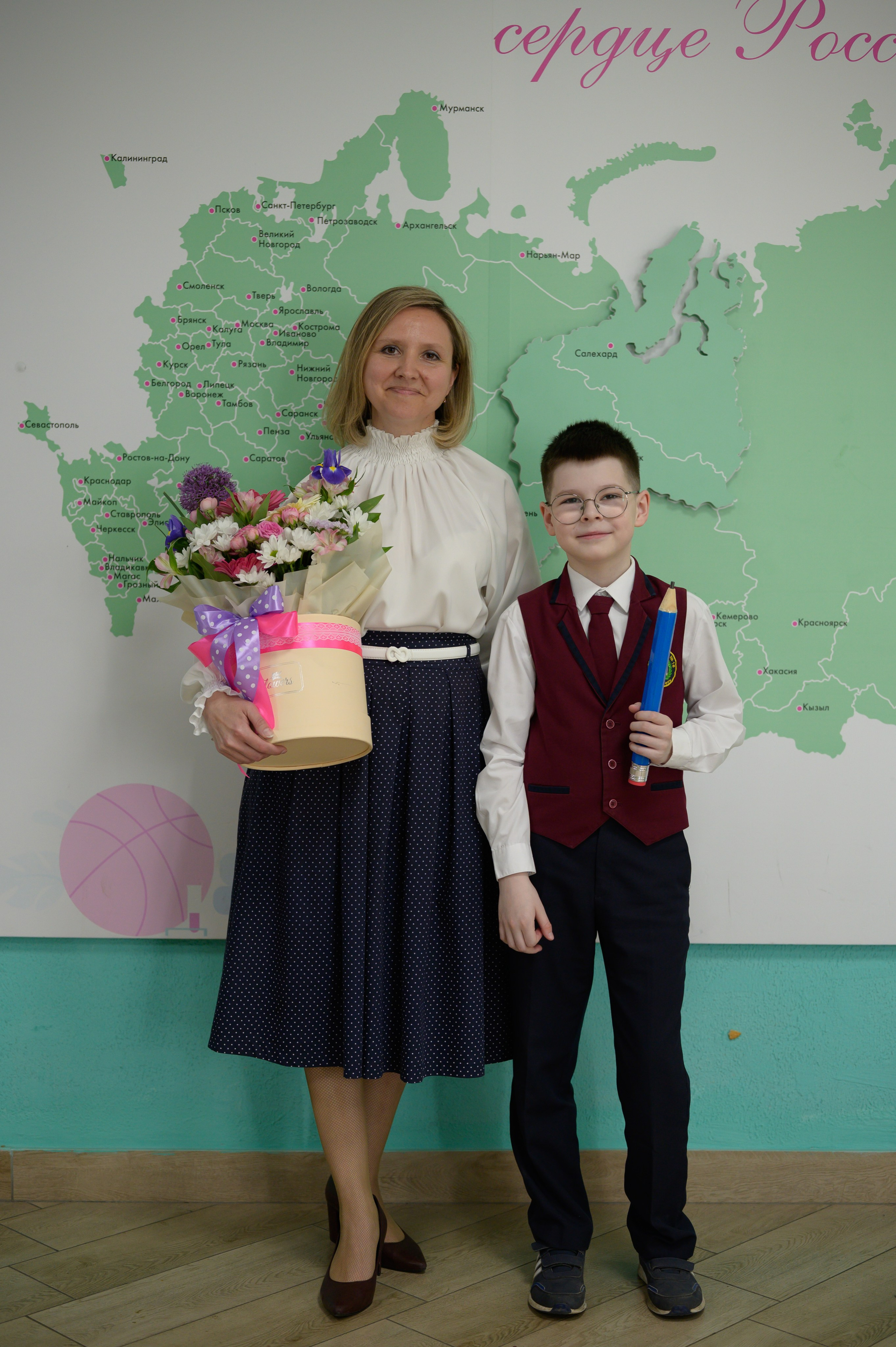 Выпускной 4Б гимназия № 16. Фотограф новорожденных, семейный детский в Тюмени Татьяна Морозова