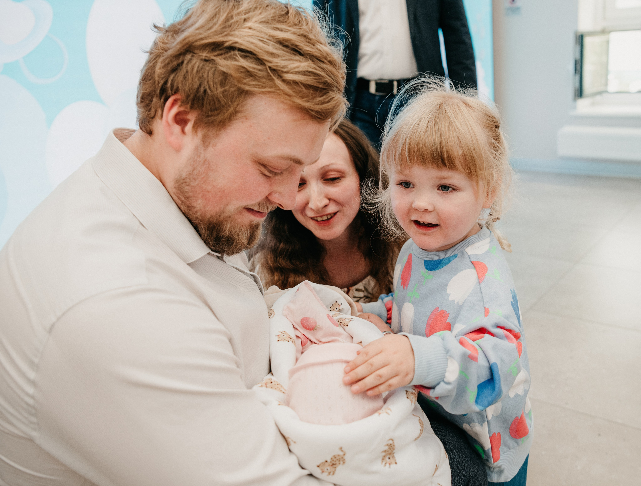 Выписка Виктории. Фотограф на выписку из роддома в Москве и МО