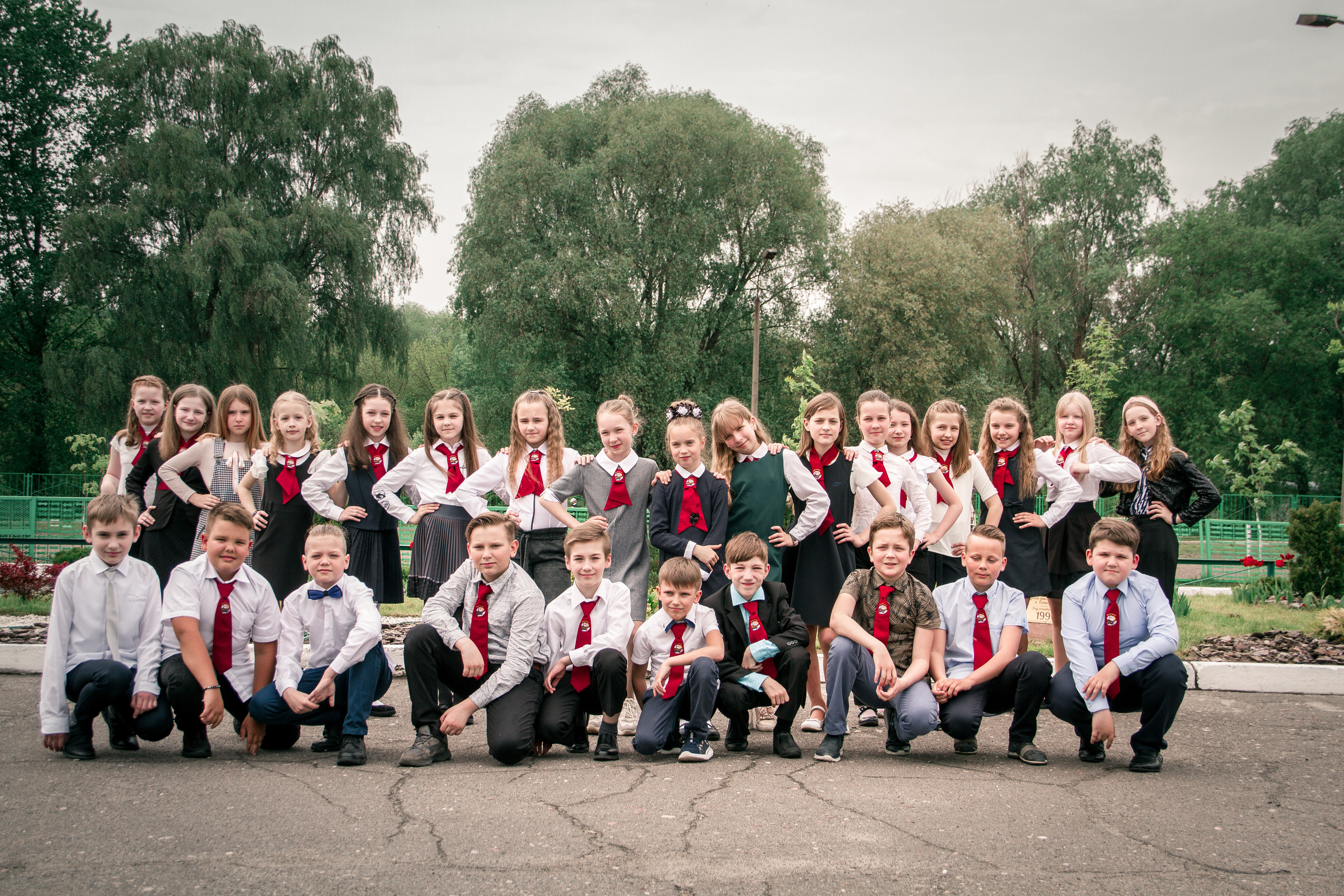 ✓ Выпускные съемки. Фотограф Юрий Якименко. Школьный, семейный и свадебный фотограф в Гоме