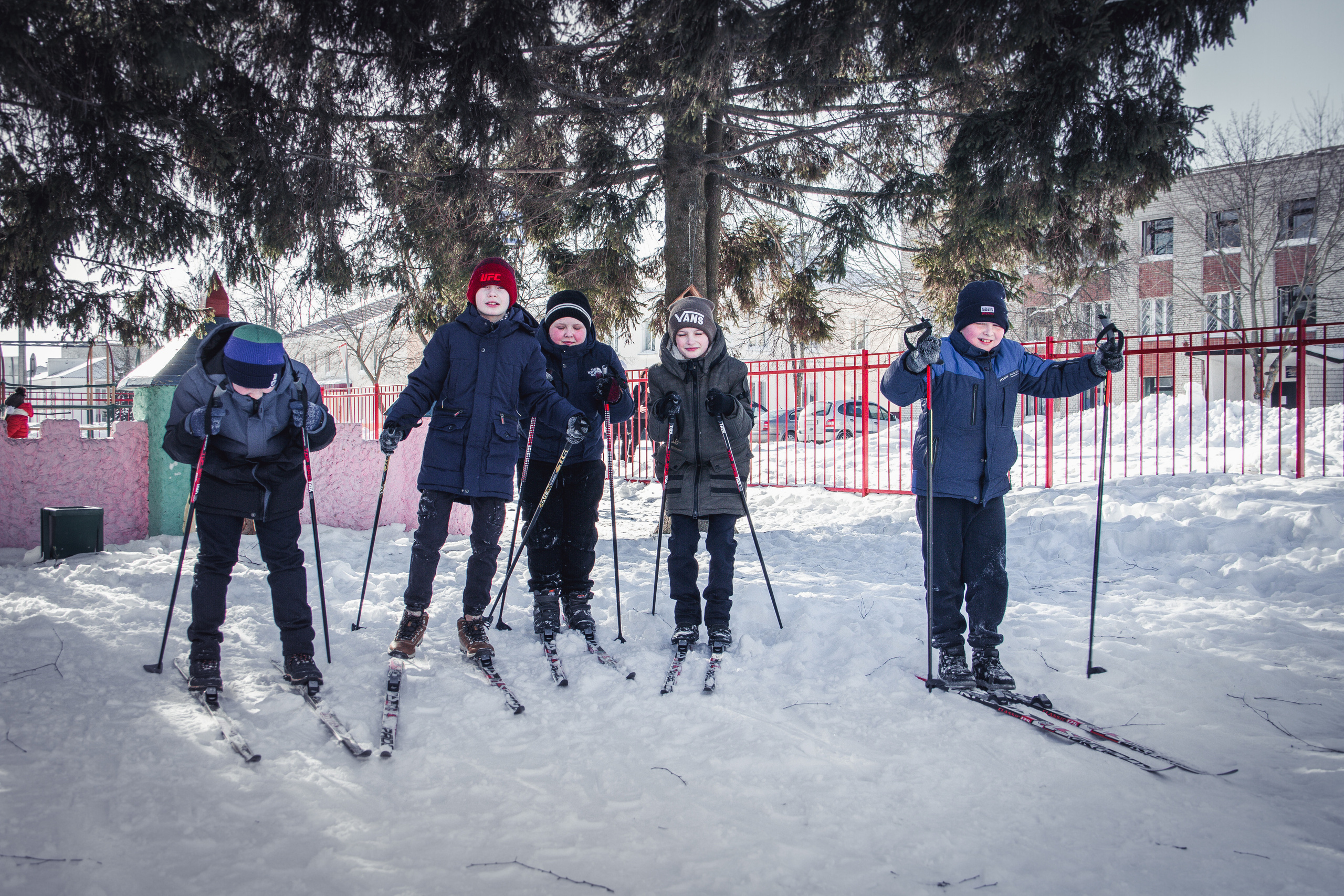 ✓ Выпускные съемки. Фотограф Юрий Якименко. Школьный, семейный и свадебный фотограф в Гоме