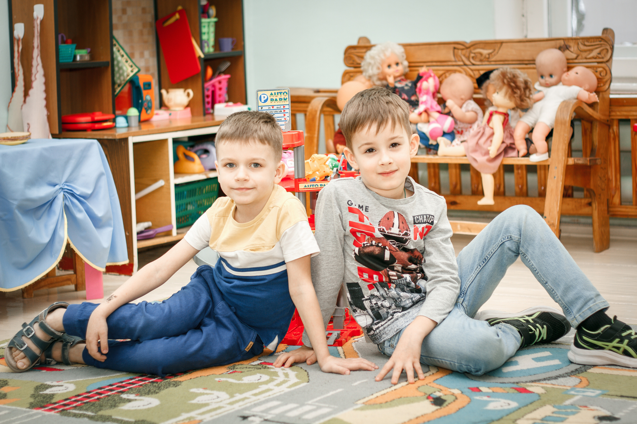 ✓ Выпускные съемки. Фотограф Юрий Якименко. Школьный, семейный и свадебный фотограф в Гоме