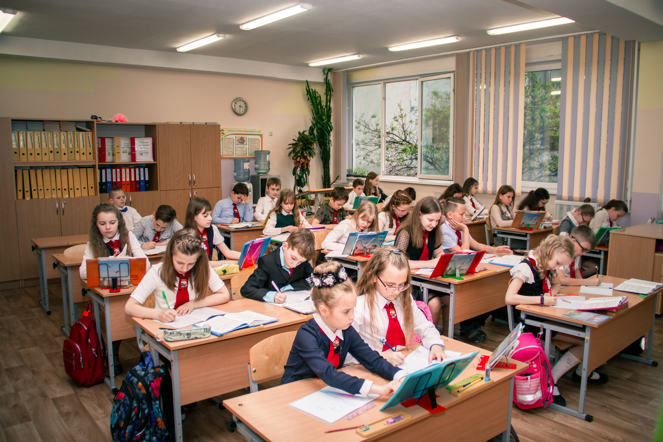 ✓ Выпускные съемки. Фотограф Юрий Якименко. Школьный, семейный и свадебный фотограф в Гоме