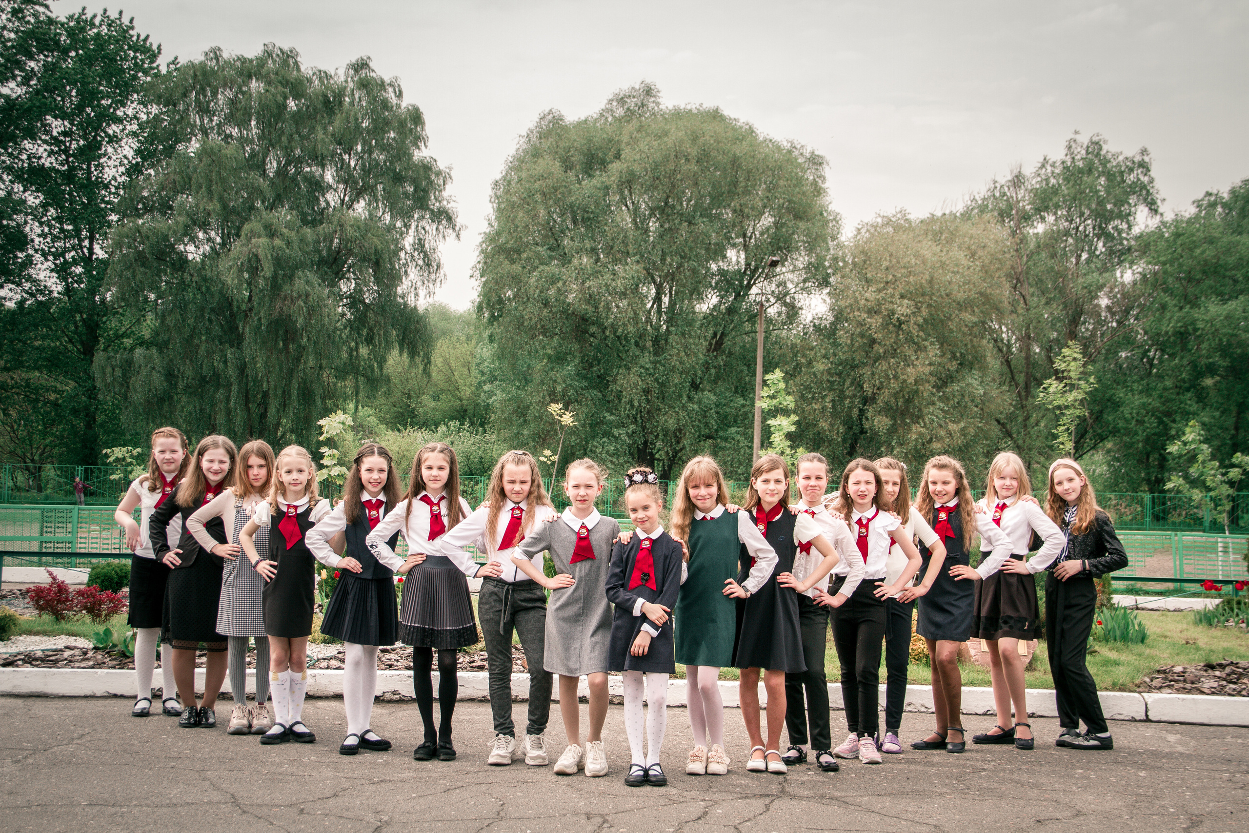 ✓ Выпускные съемки. Фотограф Юрий Якименко. Школьный, семейный и свадебный фотограф в Гоме