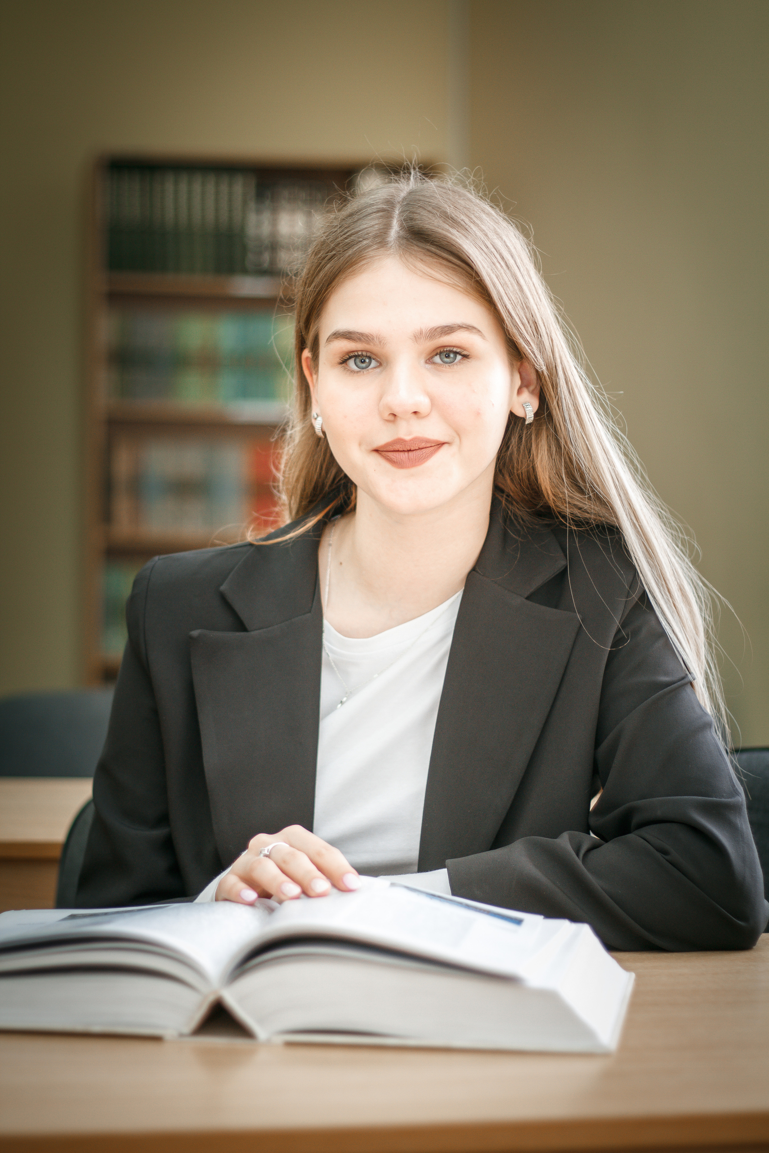 ✓ Выпускные съемки. Фотограф Юрий Якименко. Школьный, семейный и свадебный фотограф в Гоме