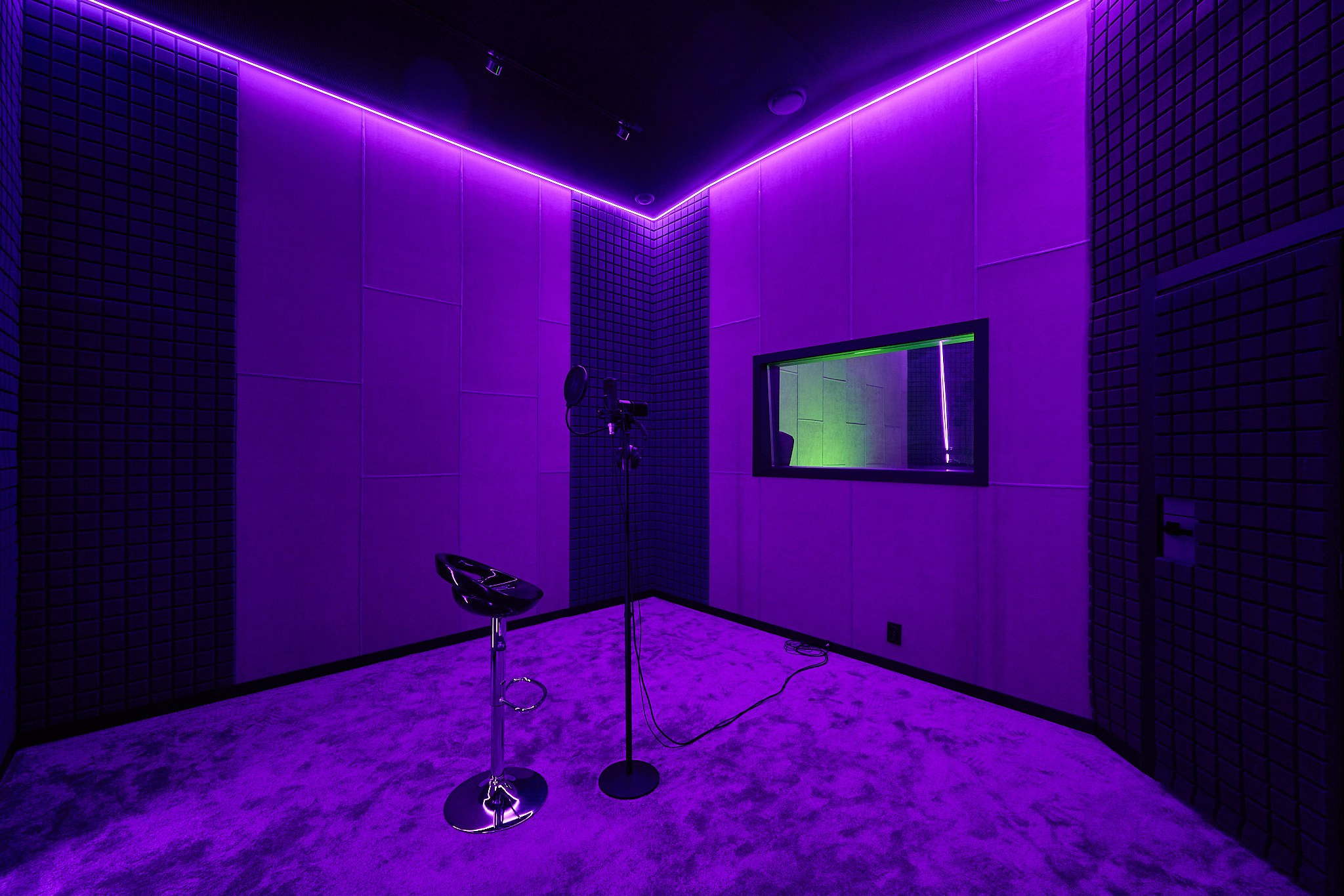 стул записывать треки песни микрофон 