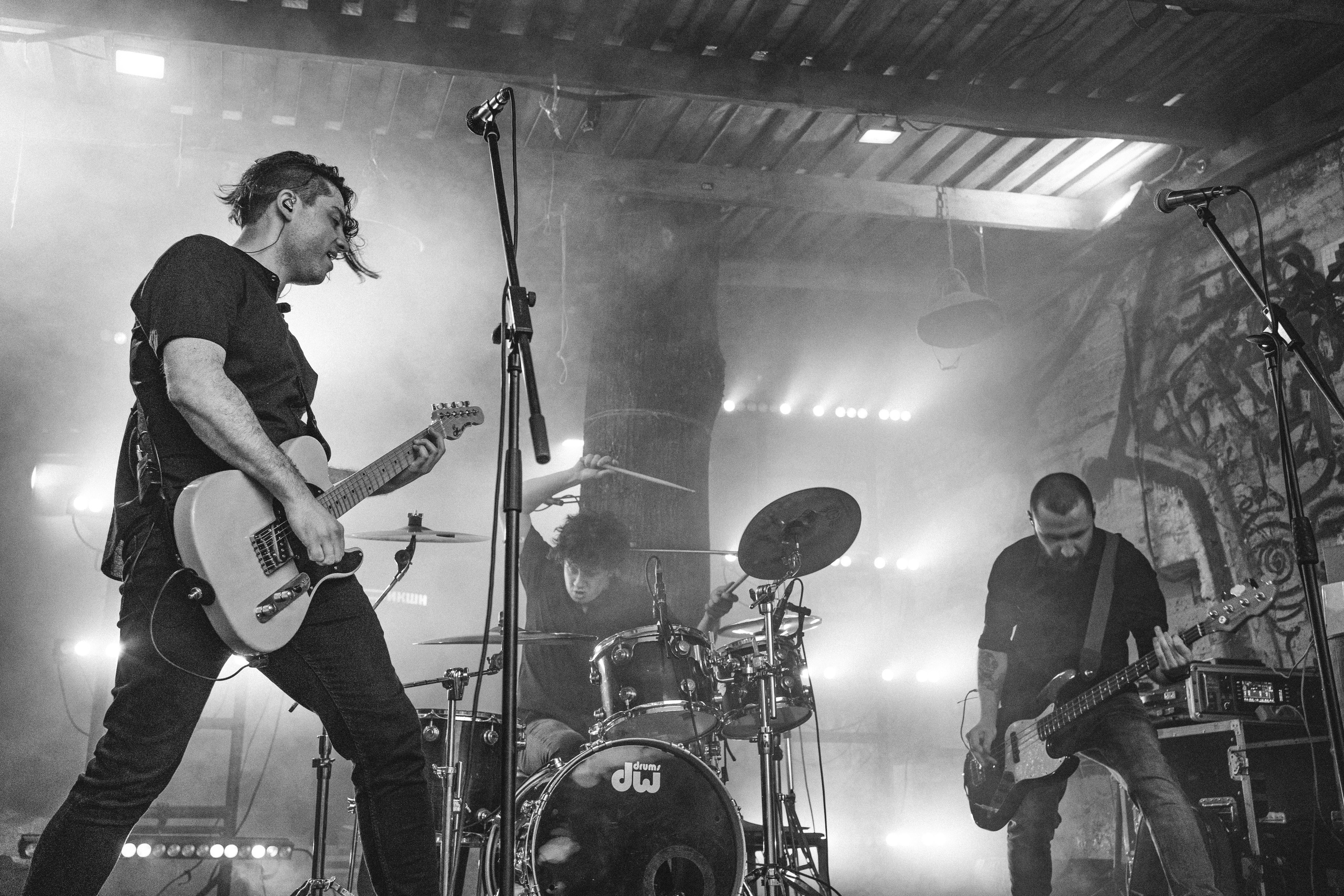 Больные темы. Концерт. Творческие фотосессии в Москве. Фотоальбом лидера группы ЯЛО