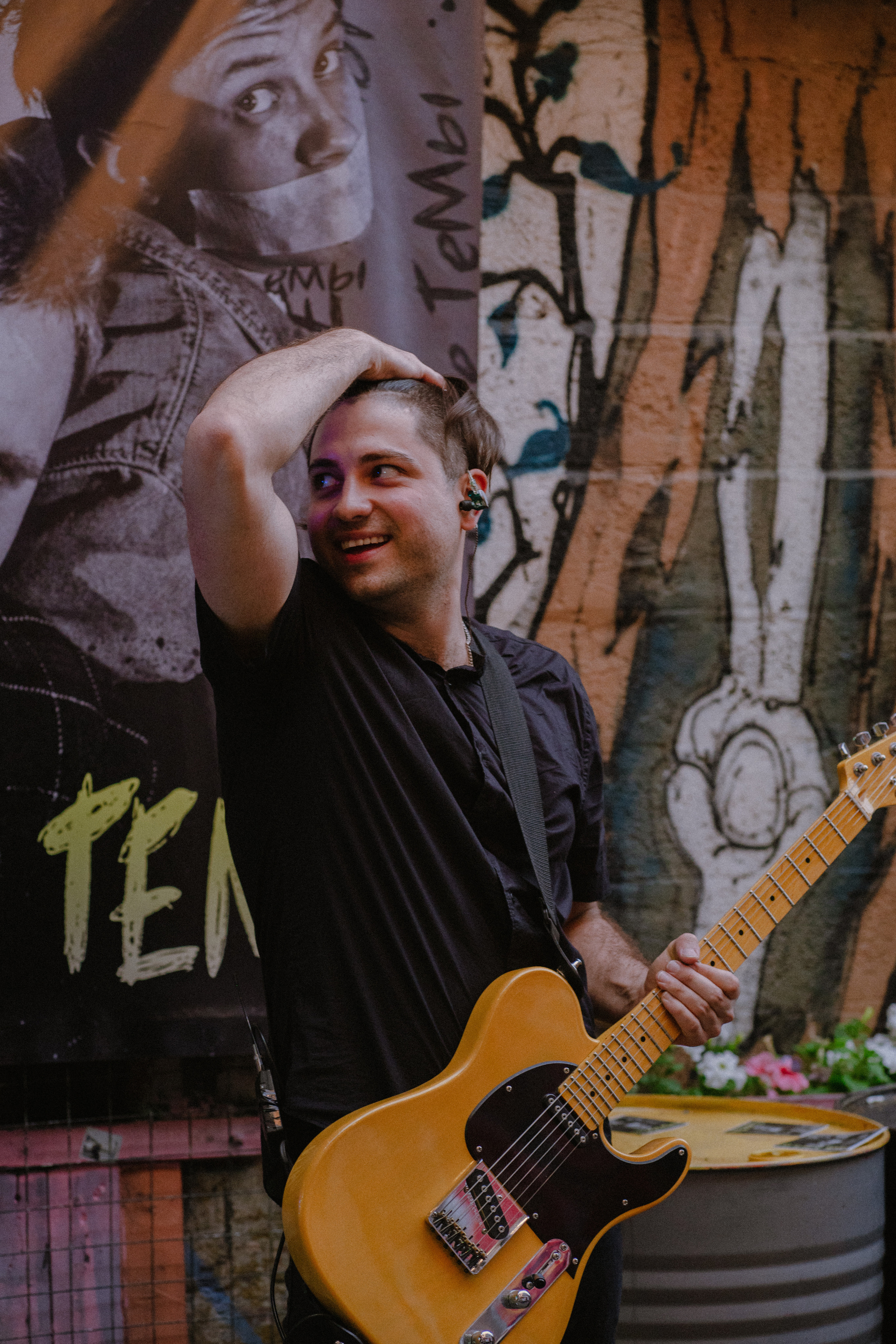 Больные темы. Концерт. Творческие фотосессии в Москве. Фотоальбом лидера группы ЯЛО