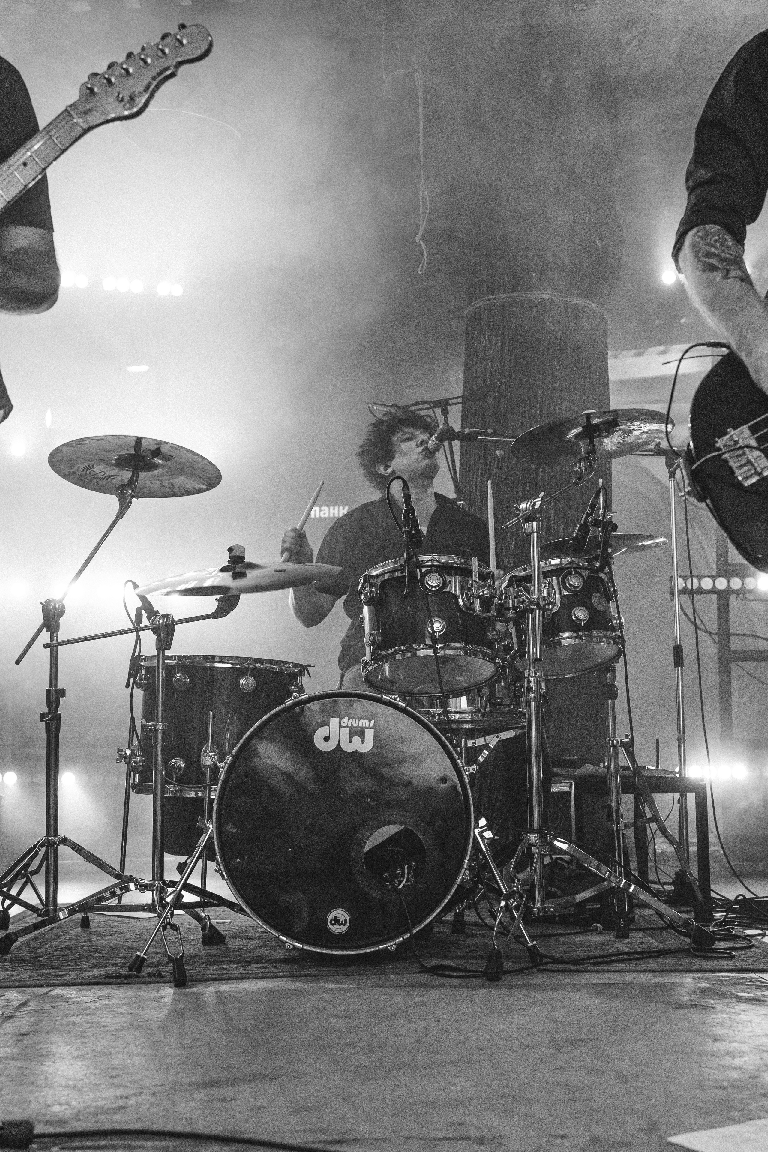 Больные темы. Концерт. Творческие фотосессии в Москве. Фотоальбом лидера группы ЯЛО