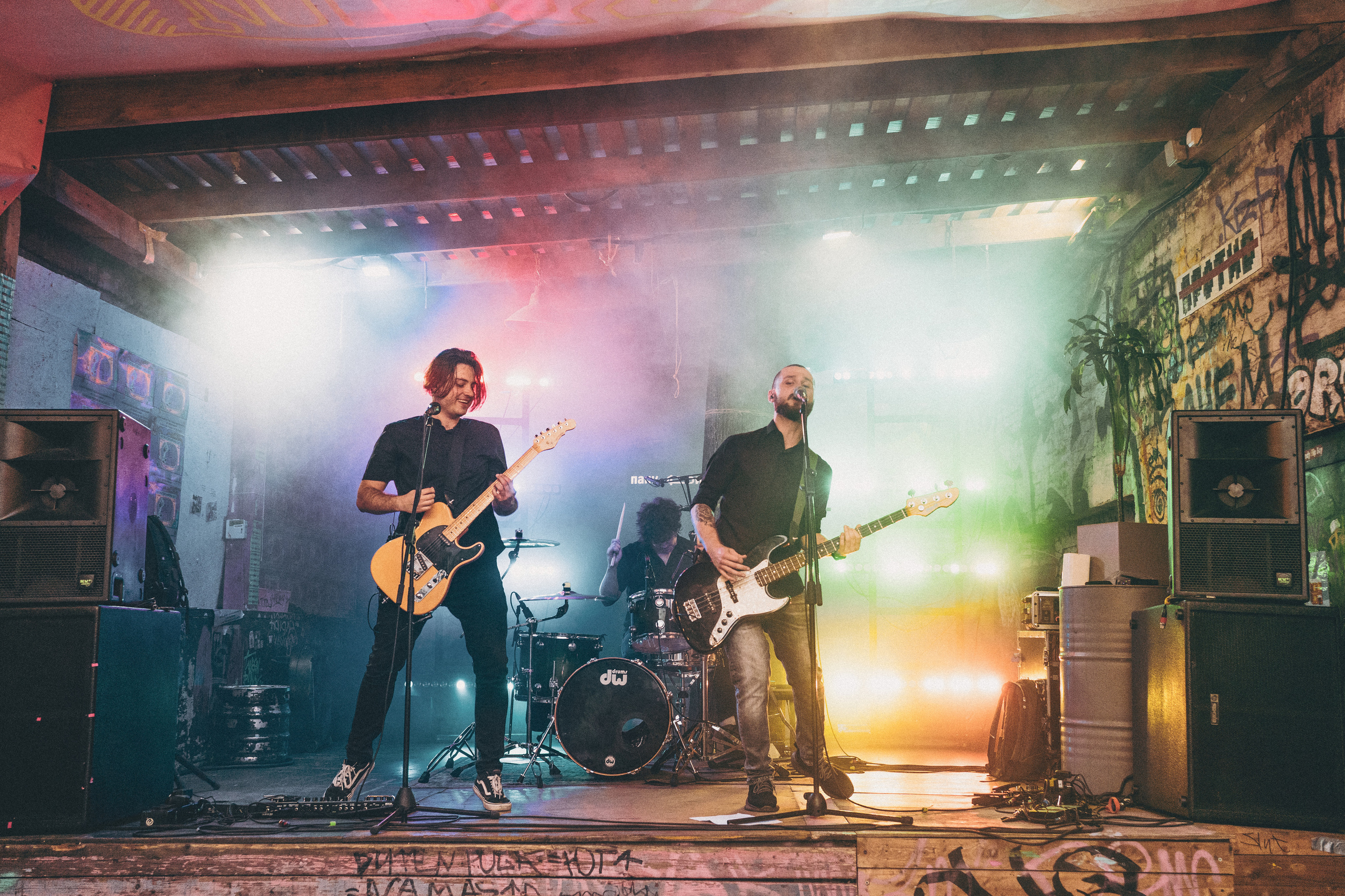 Больные темы. Концерт. Творческие фотосессии в Москве. Фотоальбом лидера группы ЯЛО