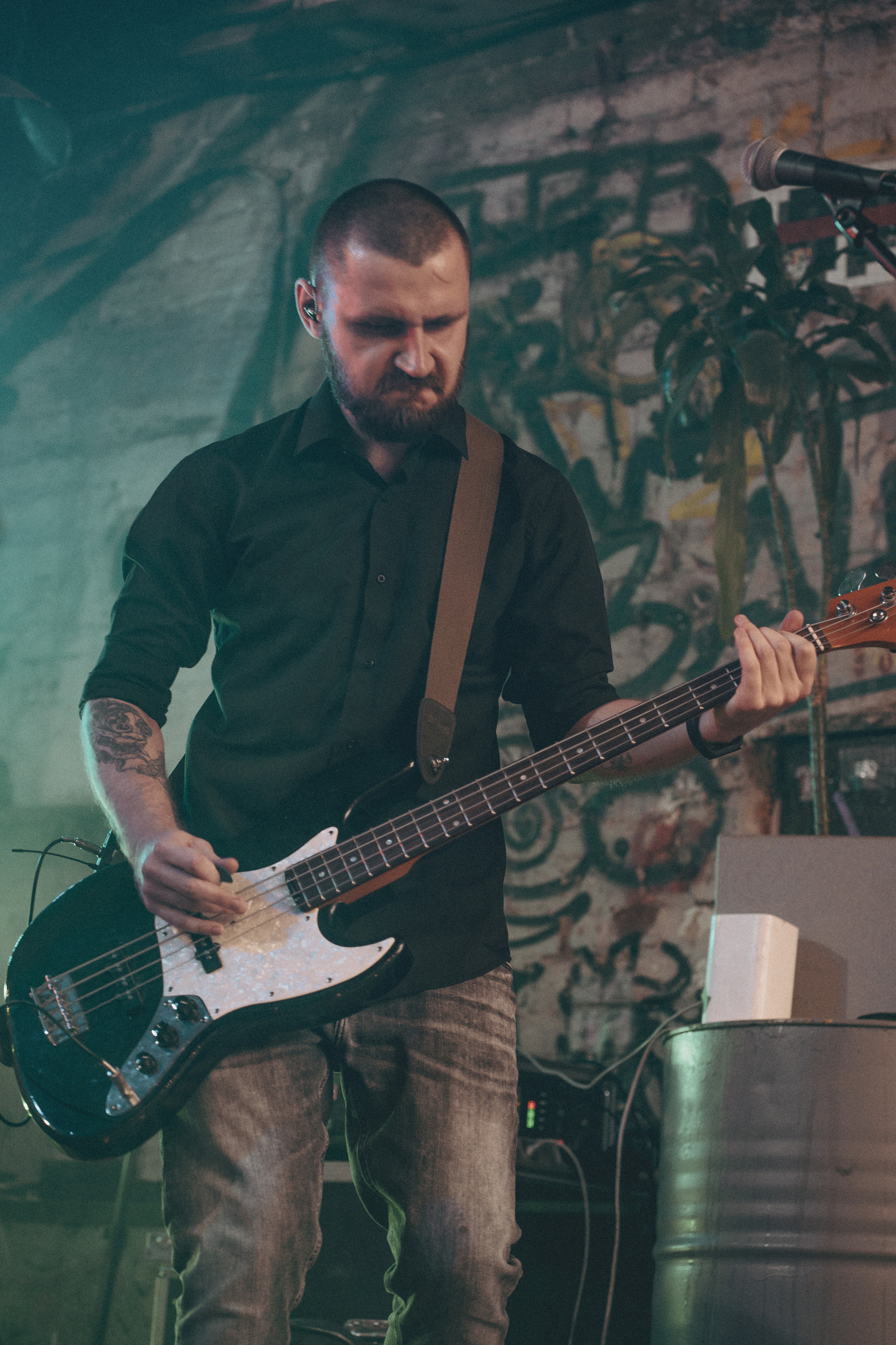 Больные темы. Концерт. Творческие фотосессии в Москве. Фотоальбом лидера группы ЯЛО