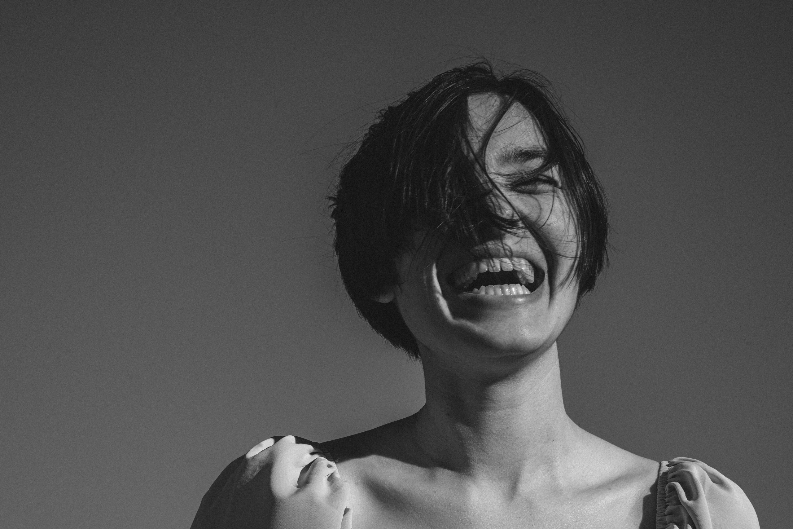 В кадре: путешественница. Творческие фотосессии в Москве. Фотоальбом лидера группы ЯЛО