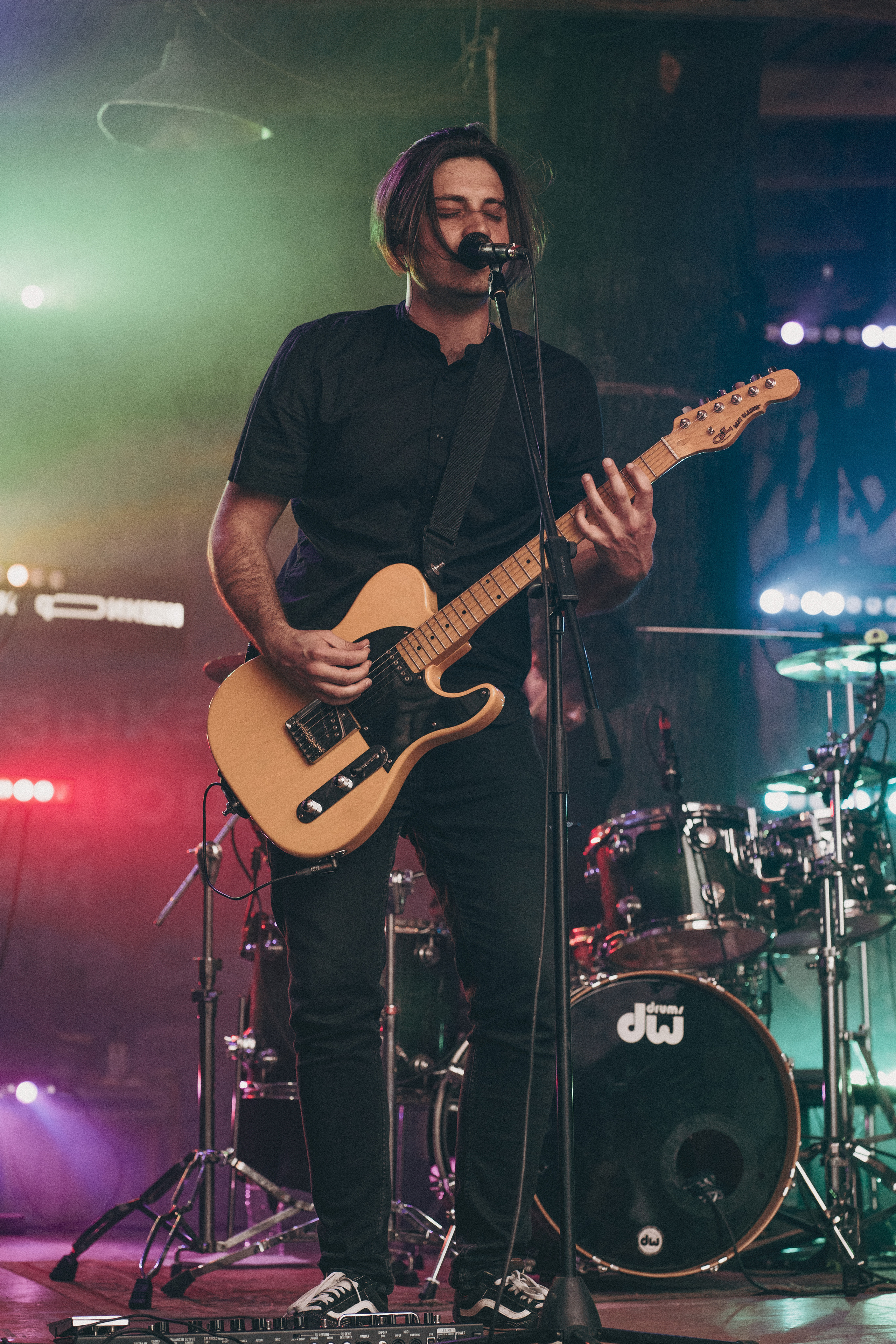 Больные темы. Концерт. Творческие фотосессии в Москве. Фотоальбом лидера группы ЯЛО