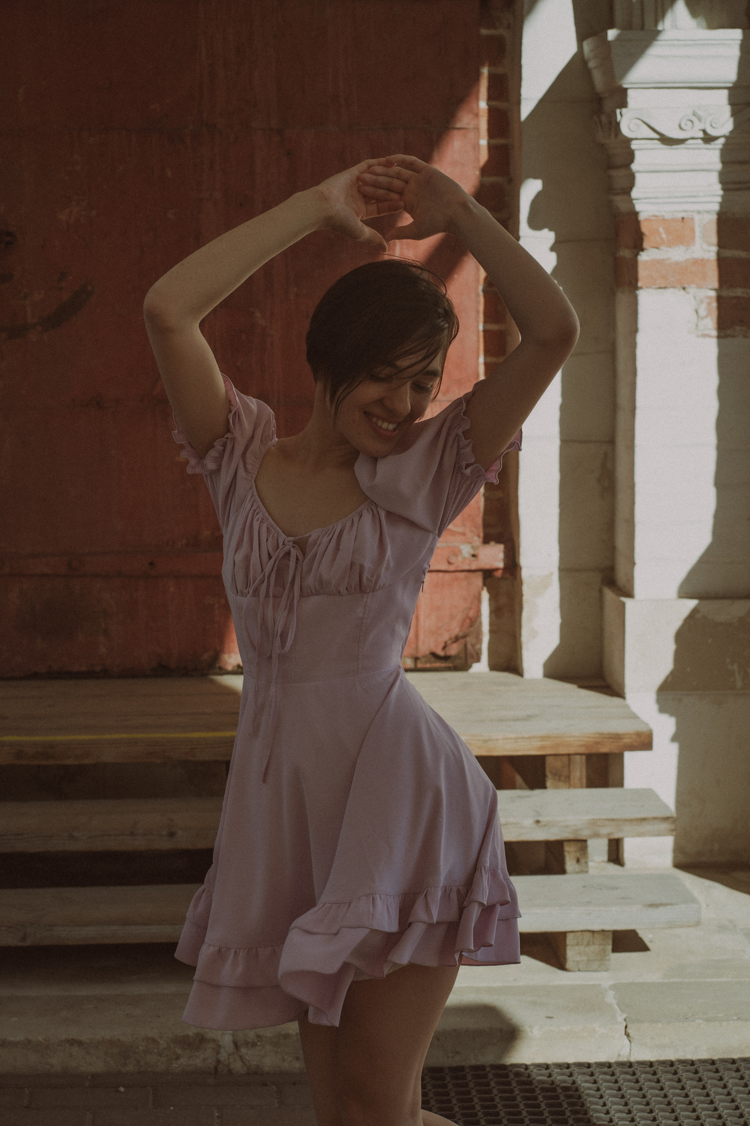 В кадре: путешественница. Творческие фотосессии в Москве. Фотоальбом лидера группы ЯЛО