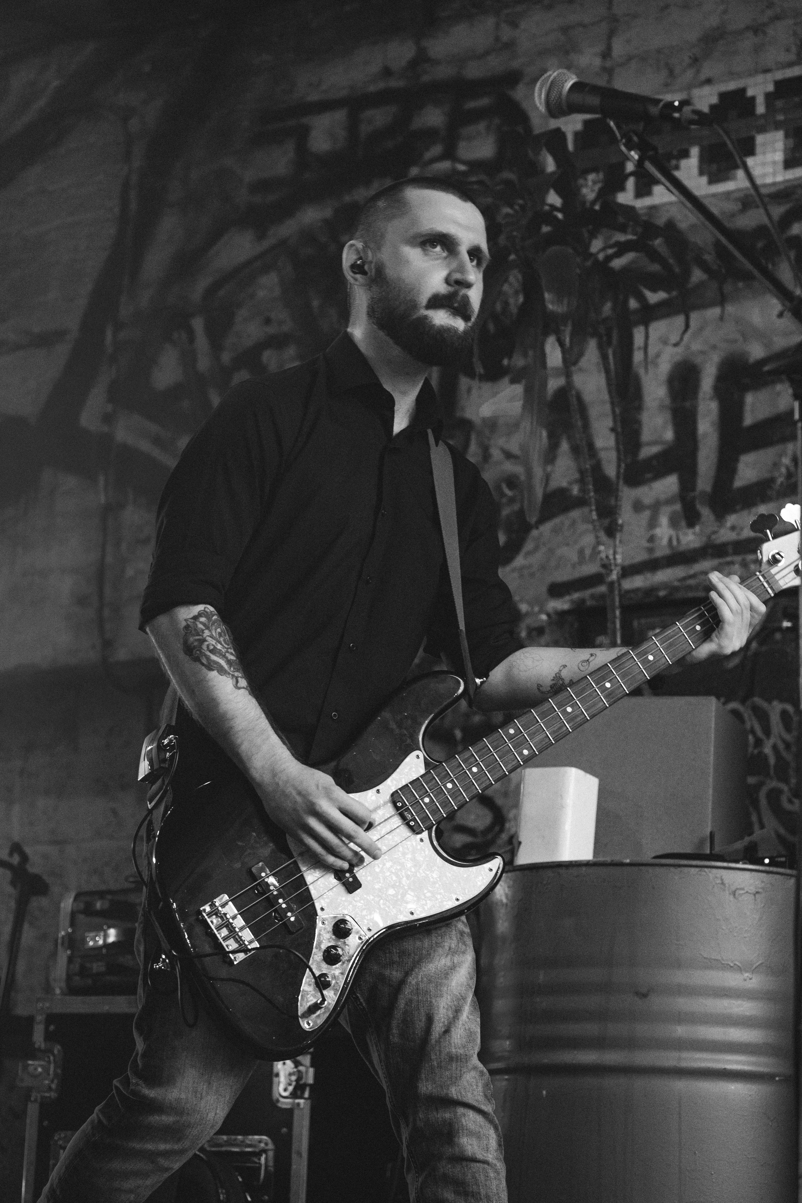 Больные темы. Концерт. Творческие фотосессии в Москве. Фотоальбом лидера группы ЯЛО